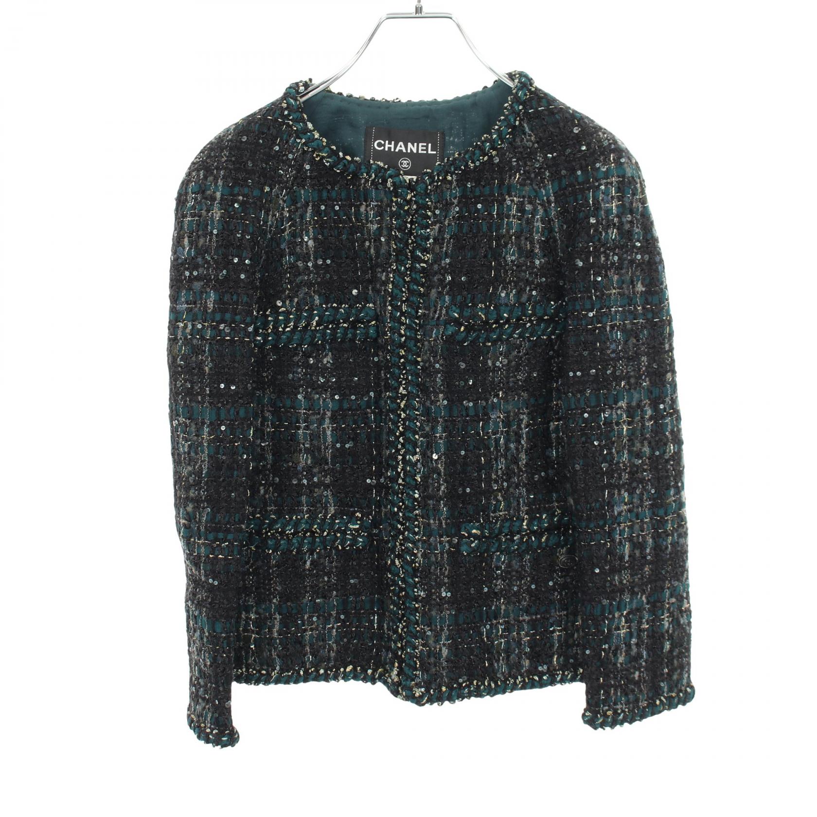 ≪5%OFFクーポン＆まとめ買い10% ～7/26 9:59〆≫シャネル CHANEL ココマークボタン スパンコール ツイード ジップアップ ノーカラージャケット 衣料品 アウター ナイロン シルク コットン レディース ブラック系 / グリーン系 P42257V30784 【中古】｜BRANDOFF TOKYO