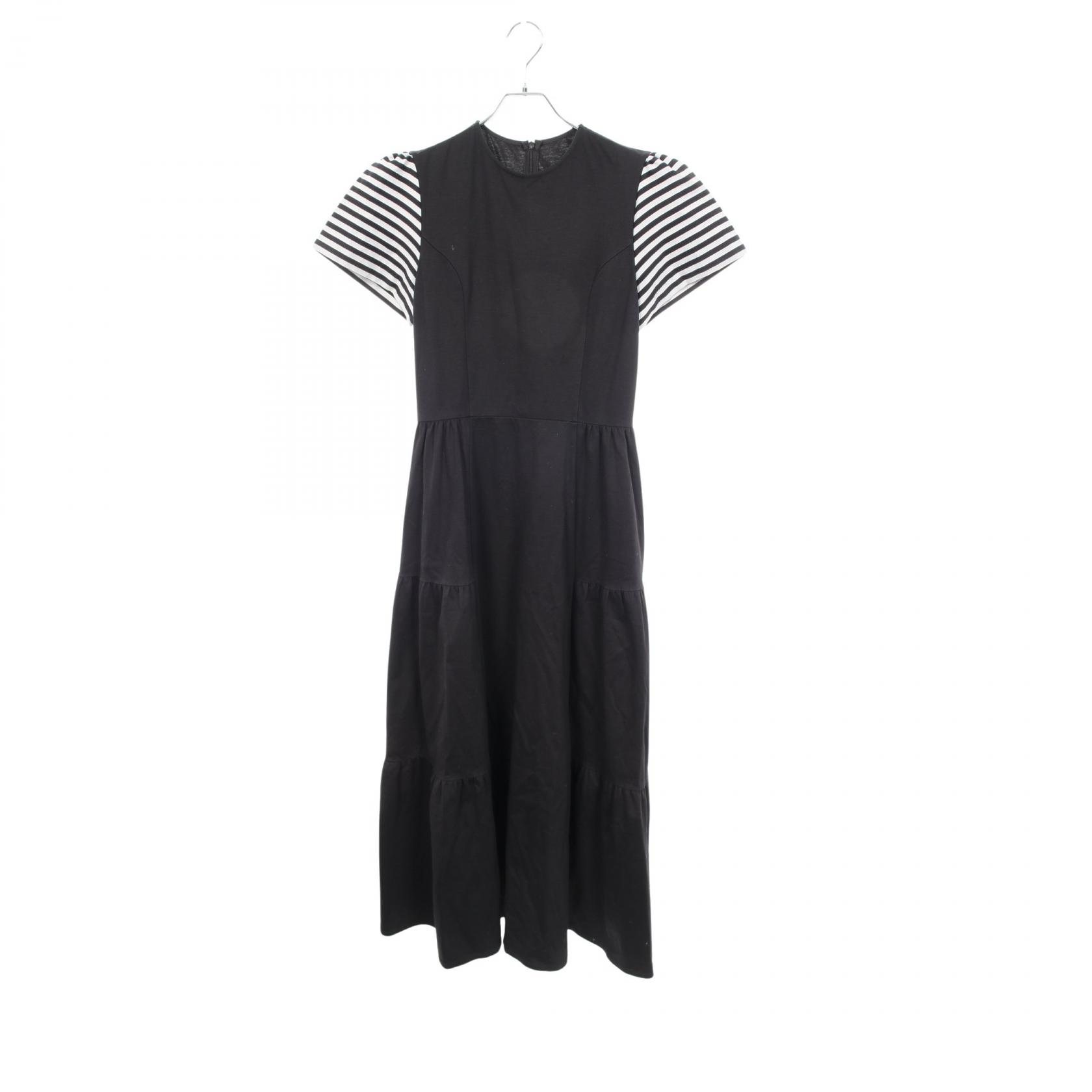 ≪5%OFFクーポン&まとめ買い10% ~7/26 9:59〆≫ボーダーズアットバルコニー BORDERS at BALCONY BORDER SLEEVE TEE DRESS ボーダースリーブ 半袖 ワンピース 衣料品 トップス コットン レディース ブラック系 【中古】|BRANDOFF TOKYO