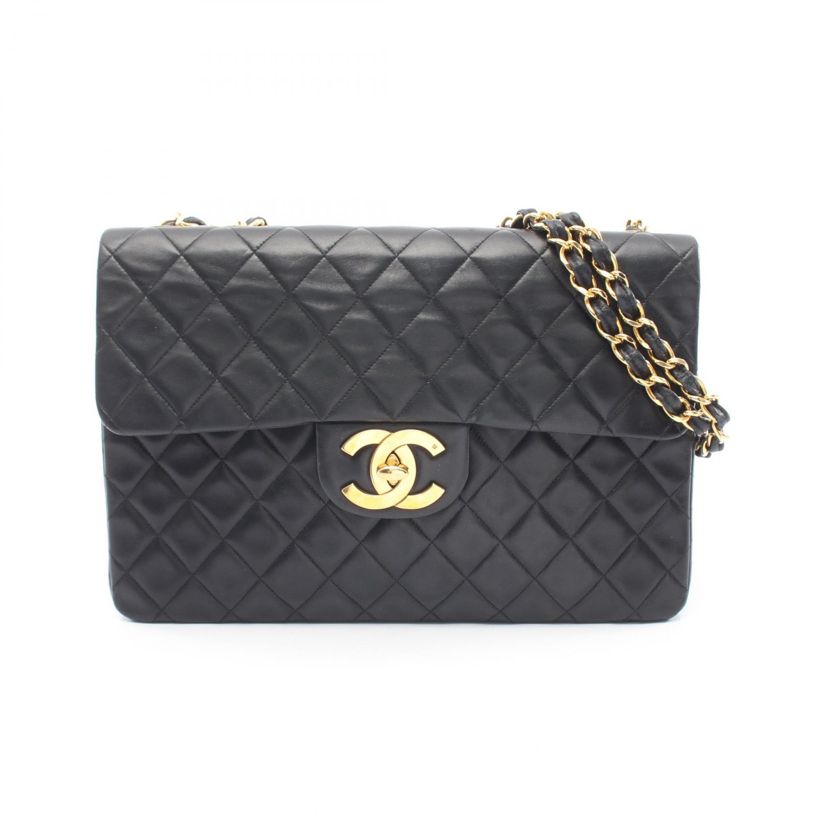 ≪5%OFFクーポン&まとめ買い10% ~7/26 9:59〆≫シャネル CHANEL デカマトラッセ34 ショルダーバッグ バッグ ラムスキン(羊革) レディース ブラック系 【中古】|BRANDOFF TOKYO