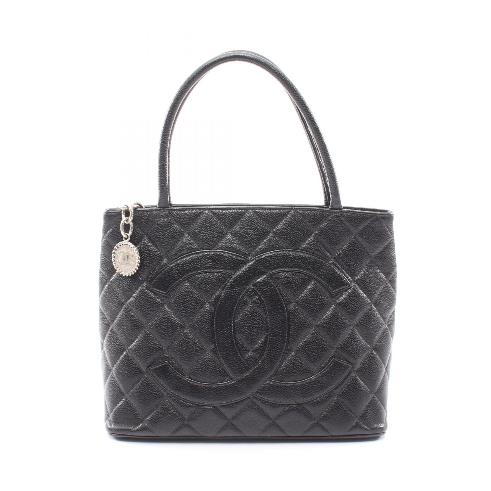 ≪5%OFFクーポン＆まとめ買い10% ～7/26 9:59〆≫シャネル CHANEL 復刻トート トートバッグ バッグ キャビアスキン(グレインドカーフ) レディース ブラック系 A01804 【中古】｜BRANDOFF TOKYO