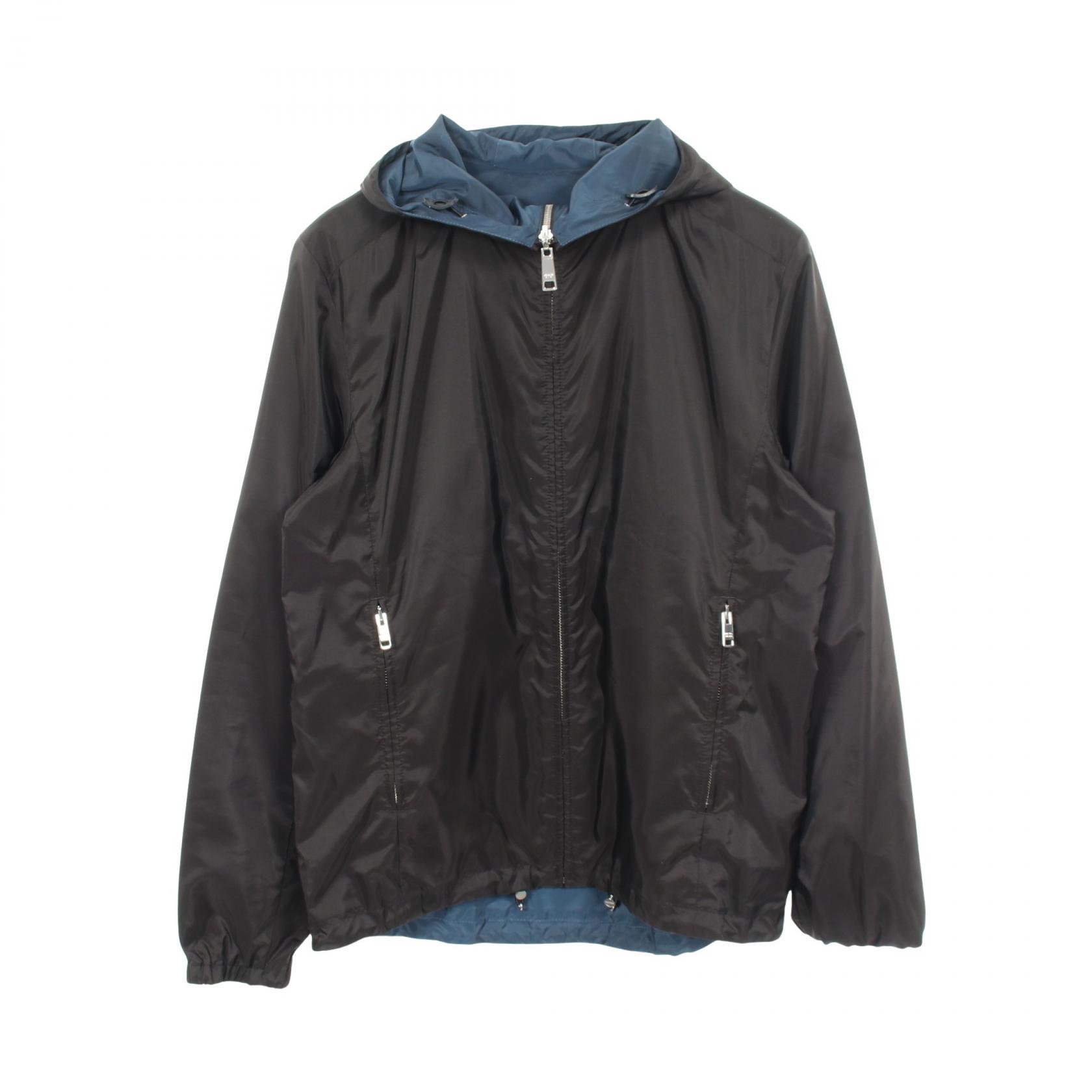 ≪5%OFFクーポン&まとめ買い10% ~7/26 9:59〆≫プラダ PRADA リバーシブル フード付き 衣料品 アウター ポリエステル メンズ ブラック系 / ネイビー系 SGH058 【中古】|BRANDOFF TOKYO
