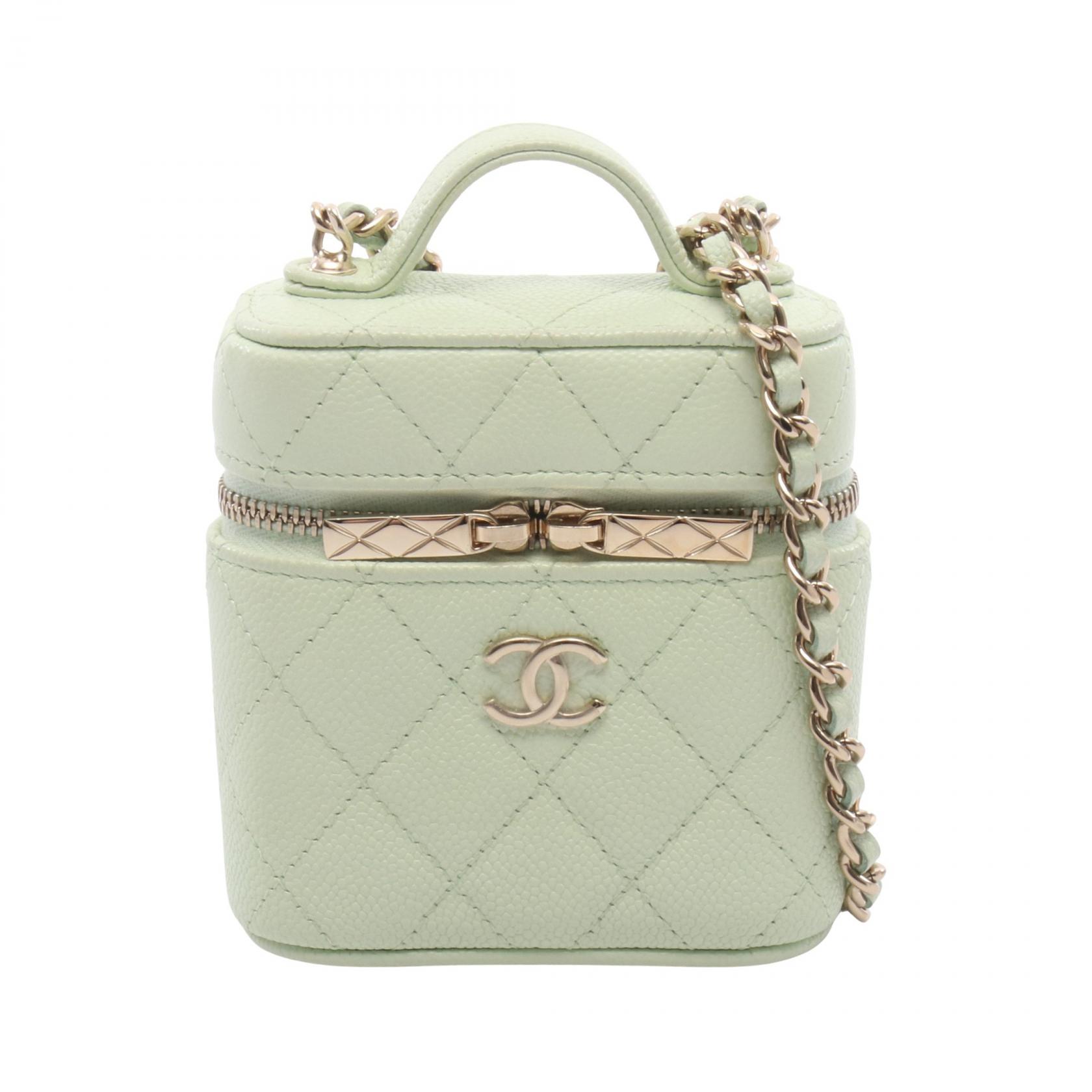 ≪5%OFFクーポン＆まとめ買い10% ～7/26 9:59〆≫シャネル CHANEL マトラッセ ショルダーバッグ バッグ キャビアスキン(グレインドカーフ) レディース グリーン系 AP2503 【中古】｜BRANDOFF TOKYO