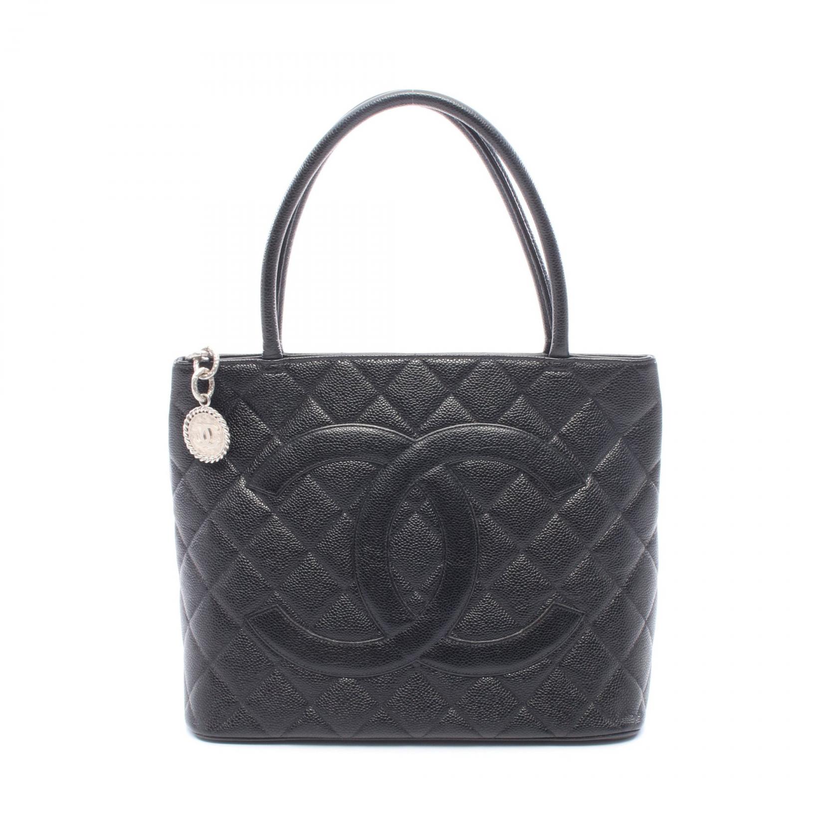 ≪5%OFFクーポン＆まとめ買い10% ～7/26 9:59〆≫シャネル CHANEL 復刻トート トートバッグ バッグ キャビアスキン(グレインドカーフ) レディース ブラック系 A01804 【中古】｜BRANDOFF TOKYO