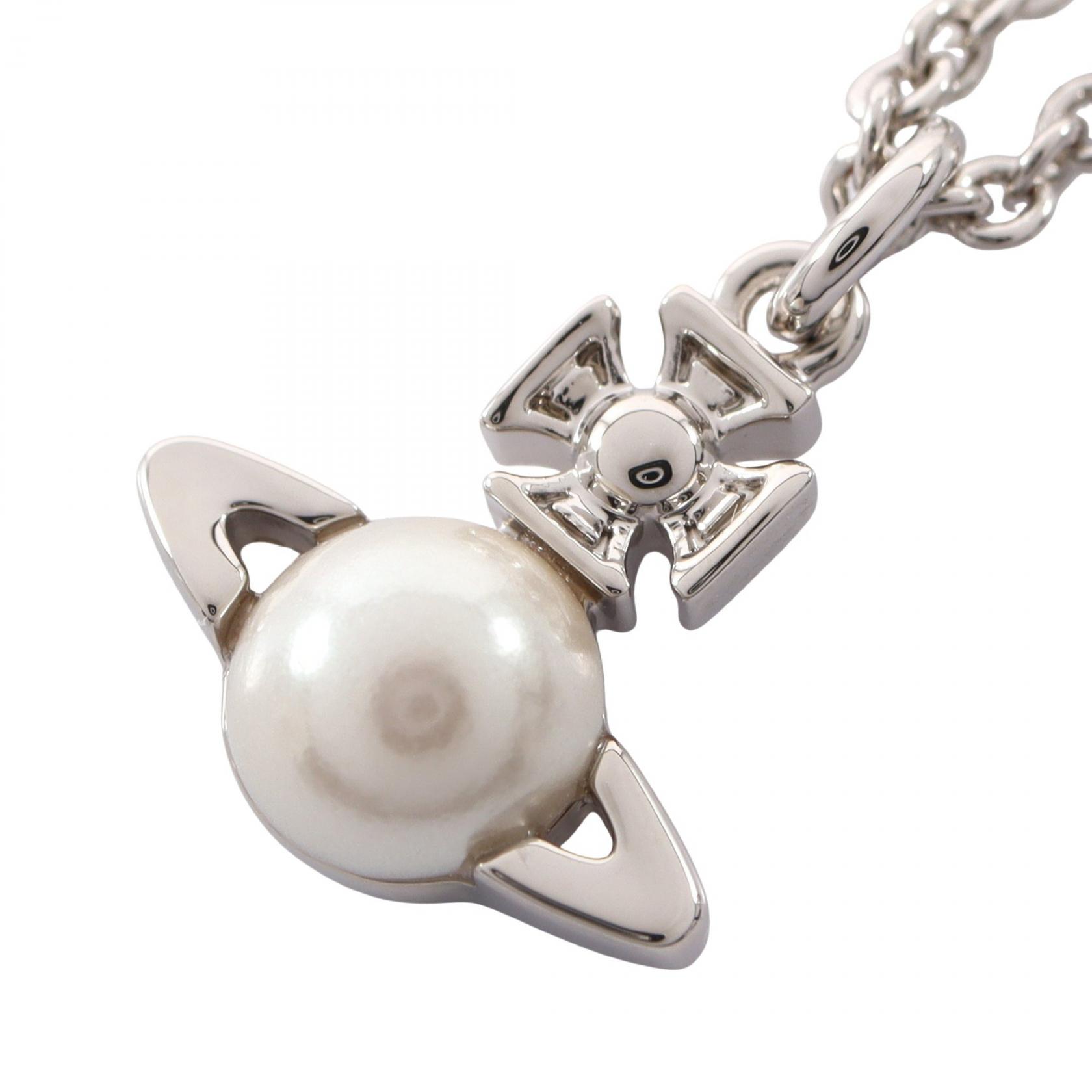 ≪5%OFFクーポン＆まとめ買い10% ～7/26 9:59〆≫ヴィヴィアンウエストウッド Vivienne Westwood BALBINA PENDANT ネックレス ジュエリー ステンレススチール フェイクパール レディース シルバー系 / ホワイト系 63020323P118 【新品】｜BRANDOFF TOKYO