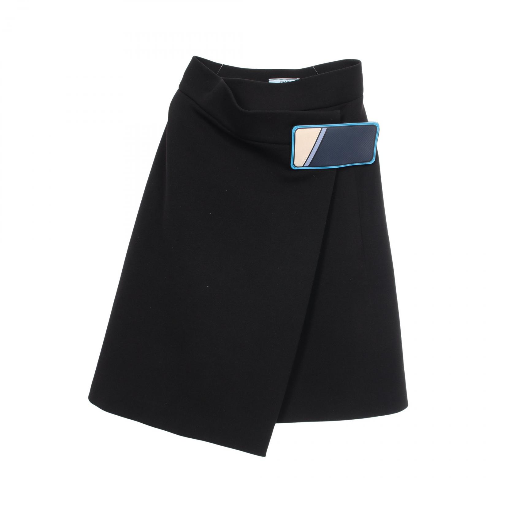 ≪5%OFFクーポン＆まとめ買い10% ～7/26 9:59〆≫プラダ PRADA バックプリーツ スカート 衣料品 ボトムス コットン ナイロン レディース ブラック系 【中古】｜BRANDOFF TOKYO 22,995円