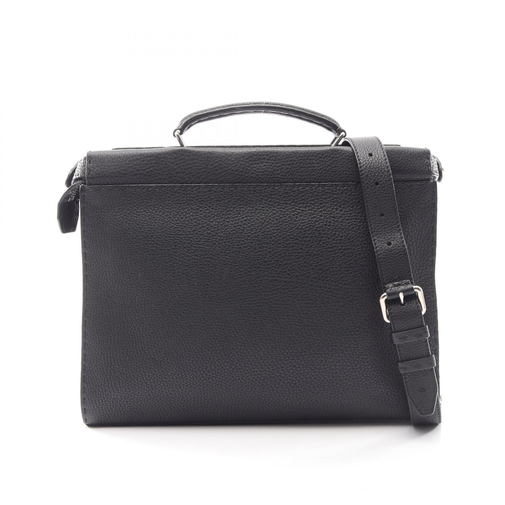 ≪5%OFFクーポン＆まとめ買い10% ～7/26 9:59〆≫フェンディ FENDI ピーカブー フィット 2WAY ビジネスバッグ バッグ レザー メンズ ブラック系 7VA406 【中古】｜BRANDOFF TOKYO