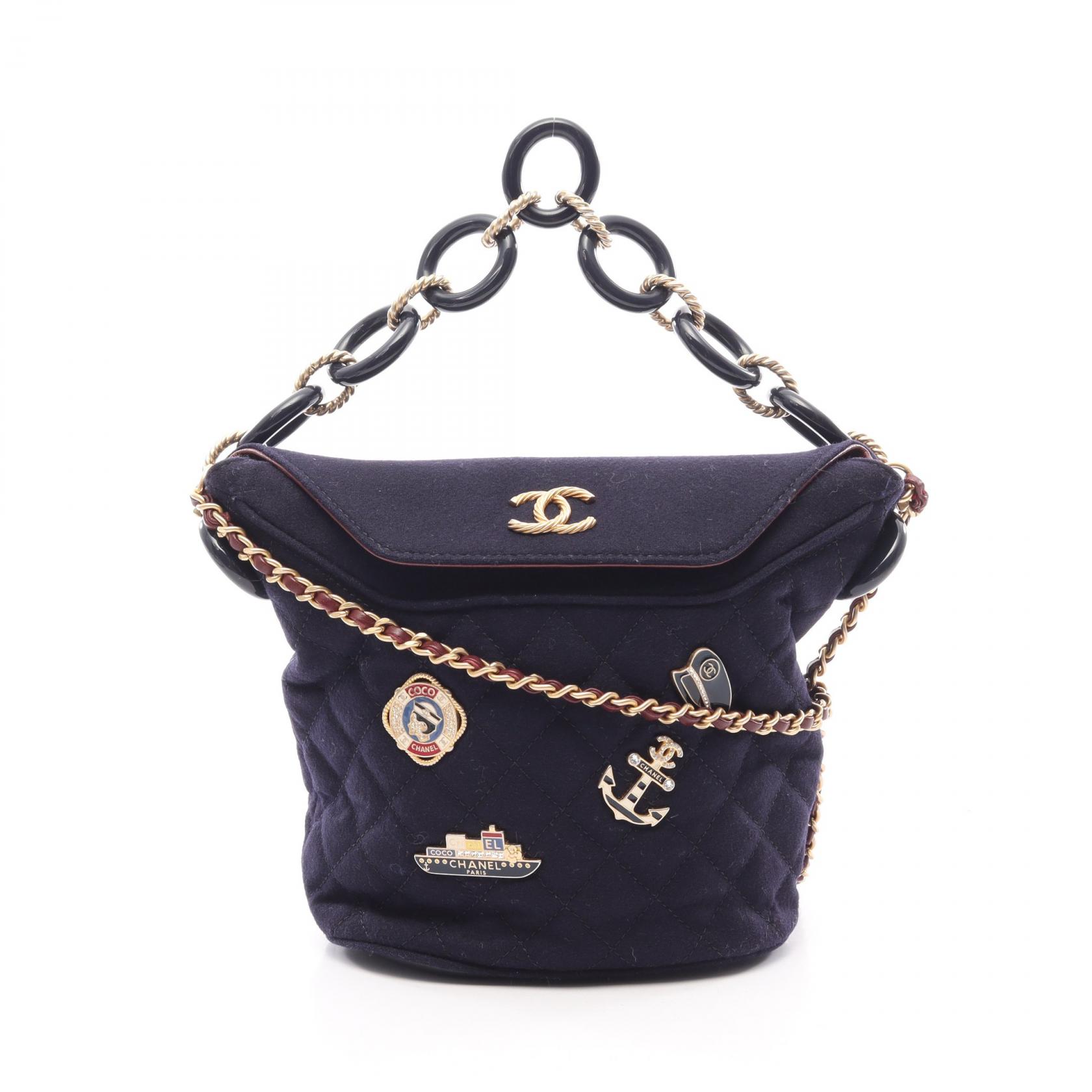 ≪5%OFFクーポン&まとめ買い10% ~7/26 9:59〆≫シャネル CHANEL パリハンブルク ショルダーバッグ バッグ ウール レディース ネイビー系 A57868 【中古】|BRANDOFF TOKYO