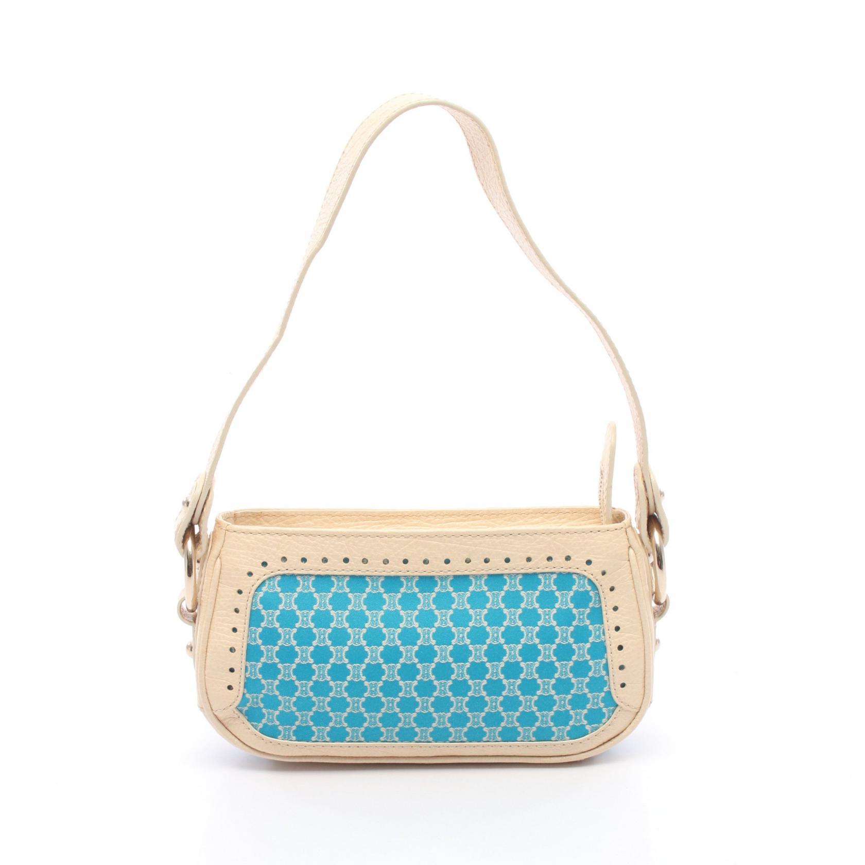 ≪5%OFFクーポン＆まとめ買い10% ～7/26 9:59〆≫セリーヌ CELINE マカダム ショルダーバッグ バッグ キャンバス レザー レディース ブルー系 / アイボリー系 【中古】｜BRANDOFF TOKYO
