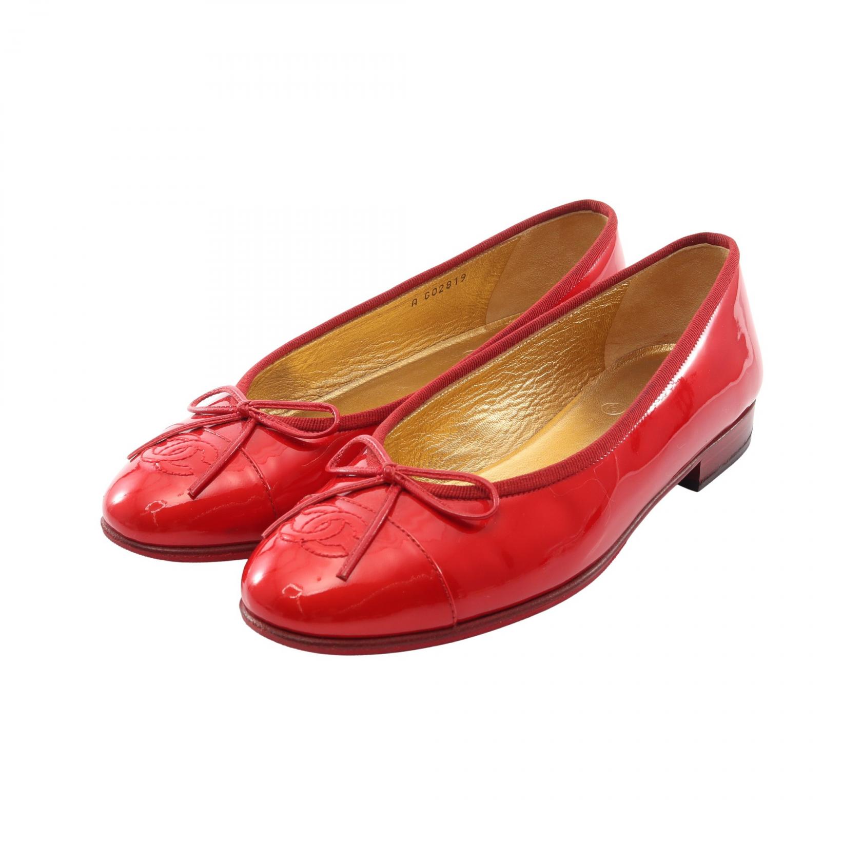 ≪5%OFFクーポン＆まとめ買い10% ～7/26 9:59〆≫シャネル CHANEL BALLERINA バレリーナ パンプス 靴 パテントレザー レディース レッド系 G02819 【中古】｜BRANDOFF TOKYO