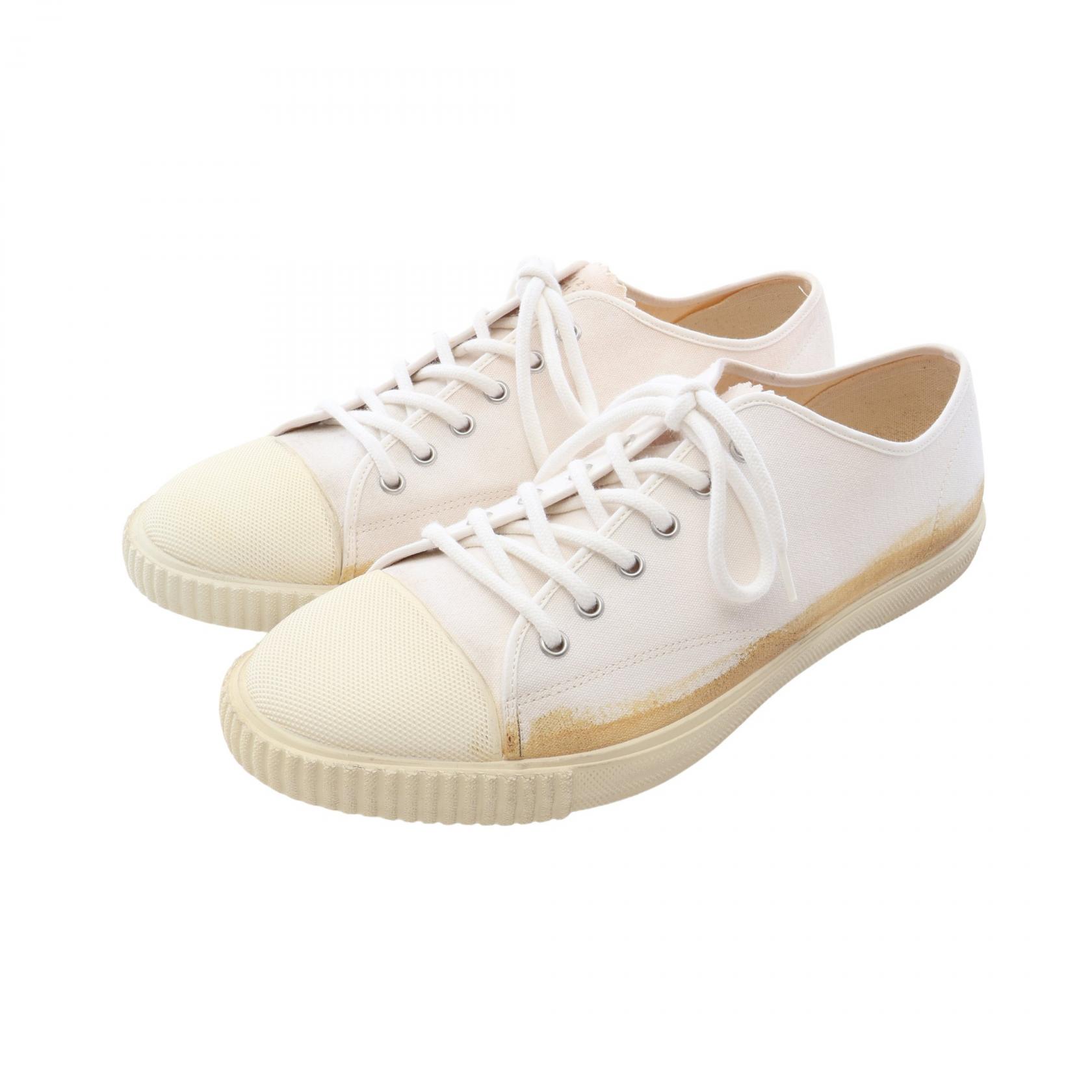 メゾン マルジェラ Maison Margiela ユーズド加工 スニーカー 靴 キャンバス メンズ ホワイト系 【中古】｜BRANDOFF TOKYO