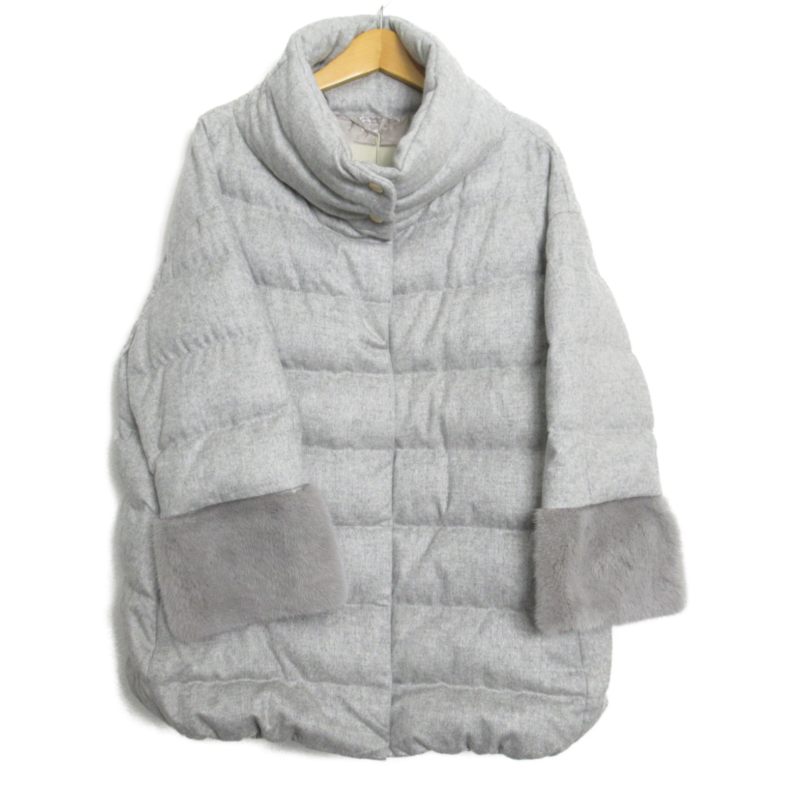【楽天市場】ヘルノ Herno ケープ コート 衣料品 アウター シルク レディース グレー系 PI0980D-38087-9410 【中古 ...