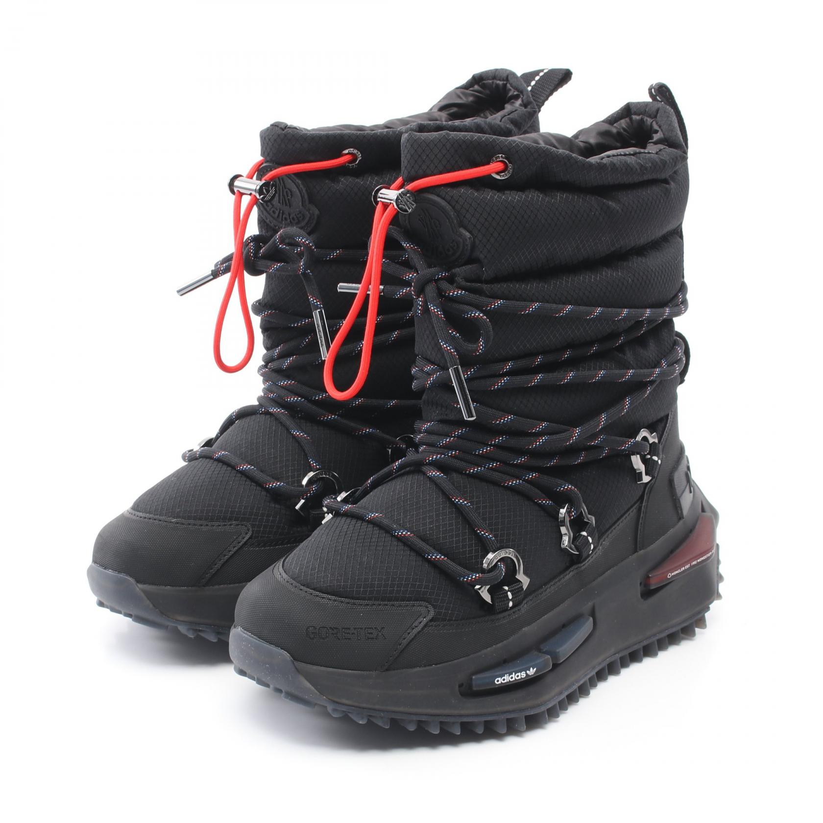 MONCLER ブラック ダウンブーツ　スノーブーツ 美品中古品　軽量28cm MONCLER ブラック ダウンブーツ スノーブーツ 美品中古品 軽量