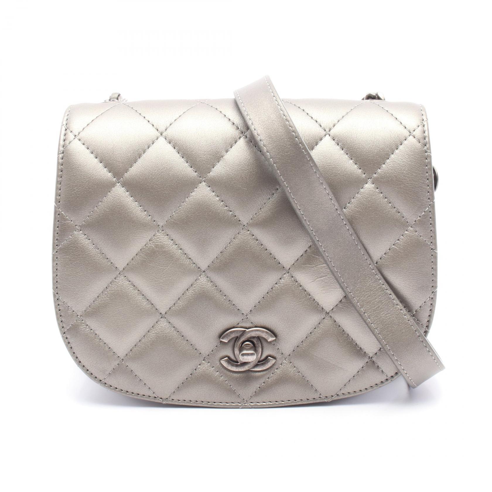 シャネル CHANEL ショルダーバッグ バッグ レザー レディース ゴールド系 AP2344 【中古】｜Brandoff銀座