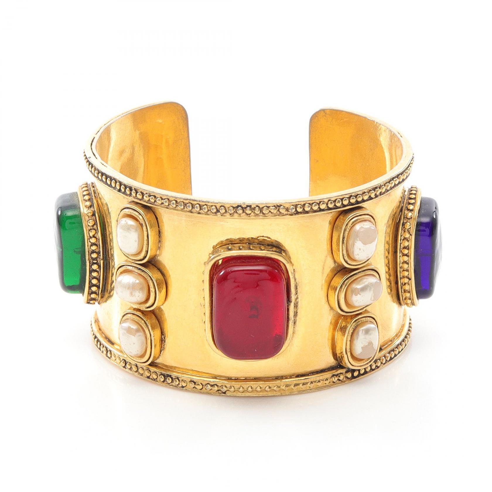 楽天市場】【ジュエリー】CHANEL シャネル マトラッセ ロゴ バングル