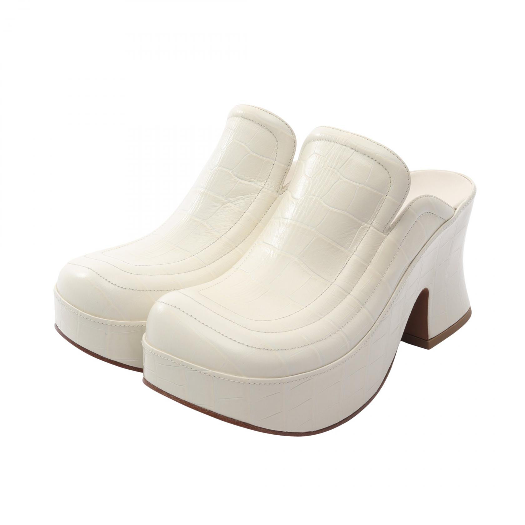 【P5倍×5%OFFクーポン】ボッテガヴェネタ BOTTEGA VENETA サンダル 靴 レザー レディース ホワイト系 667212 【中古】