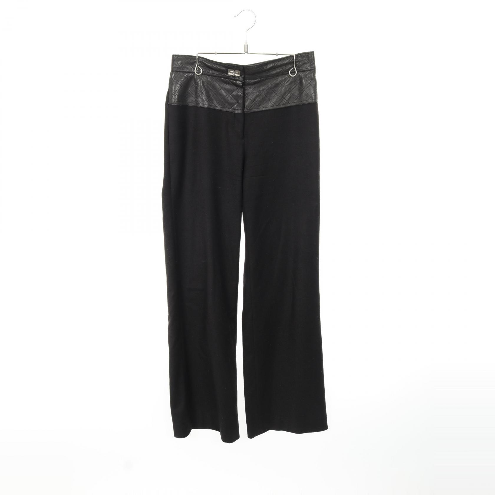 【極美品】CHANEL シャネル　センタープレス　ワイドパンツ　黒　36 楽天市場】CHANEL シャネル 【国内正規/21年製】P70020 V12320