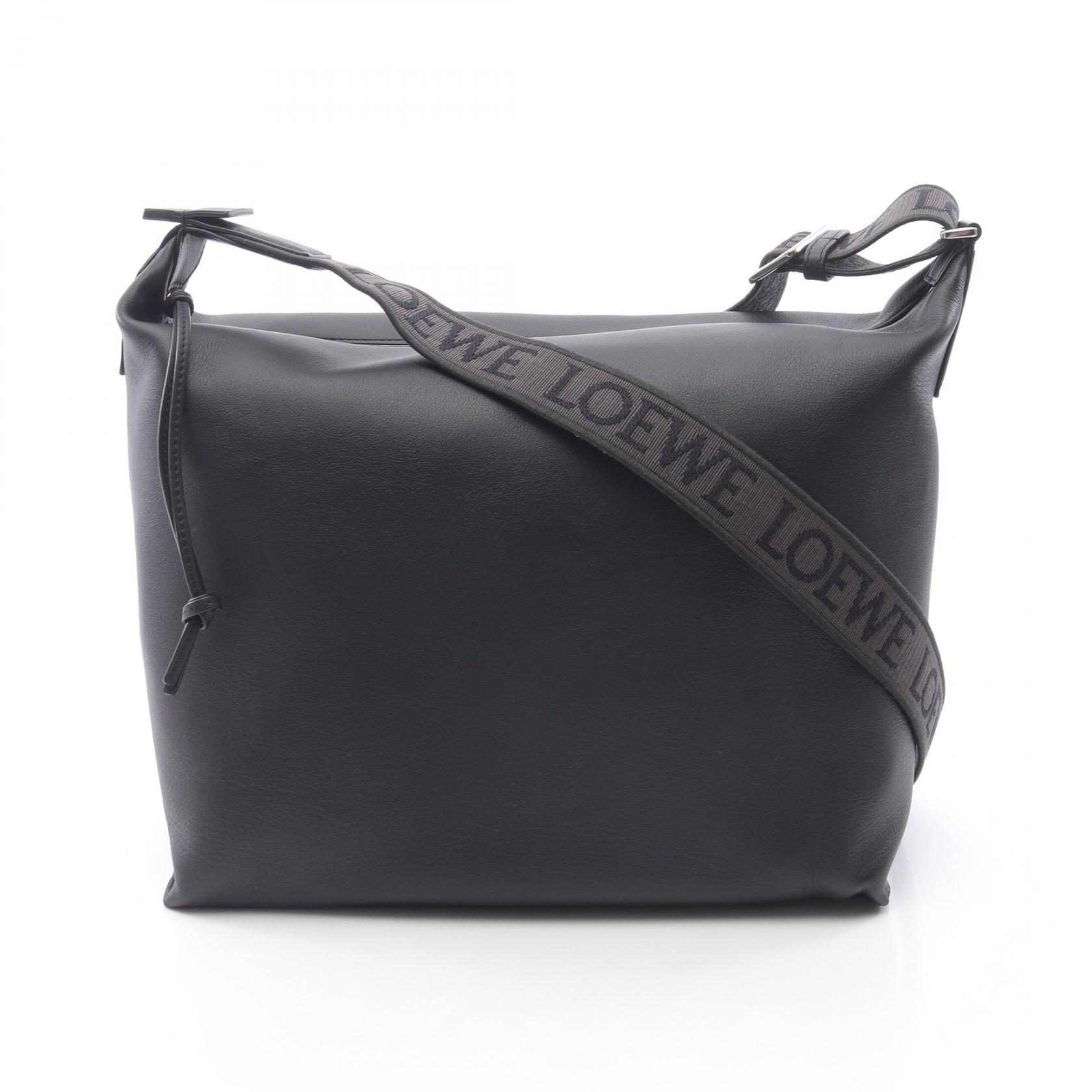 【P5倍×5%OFFクーポン】ロエベ LOEWE CUBI キュービィ ショルダーバッグ バッグ レザー メンズ ブラック系 B906K70X131100 【新品】