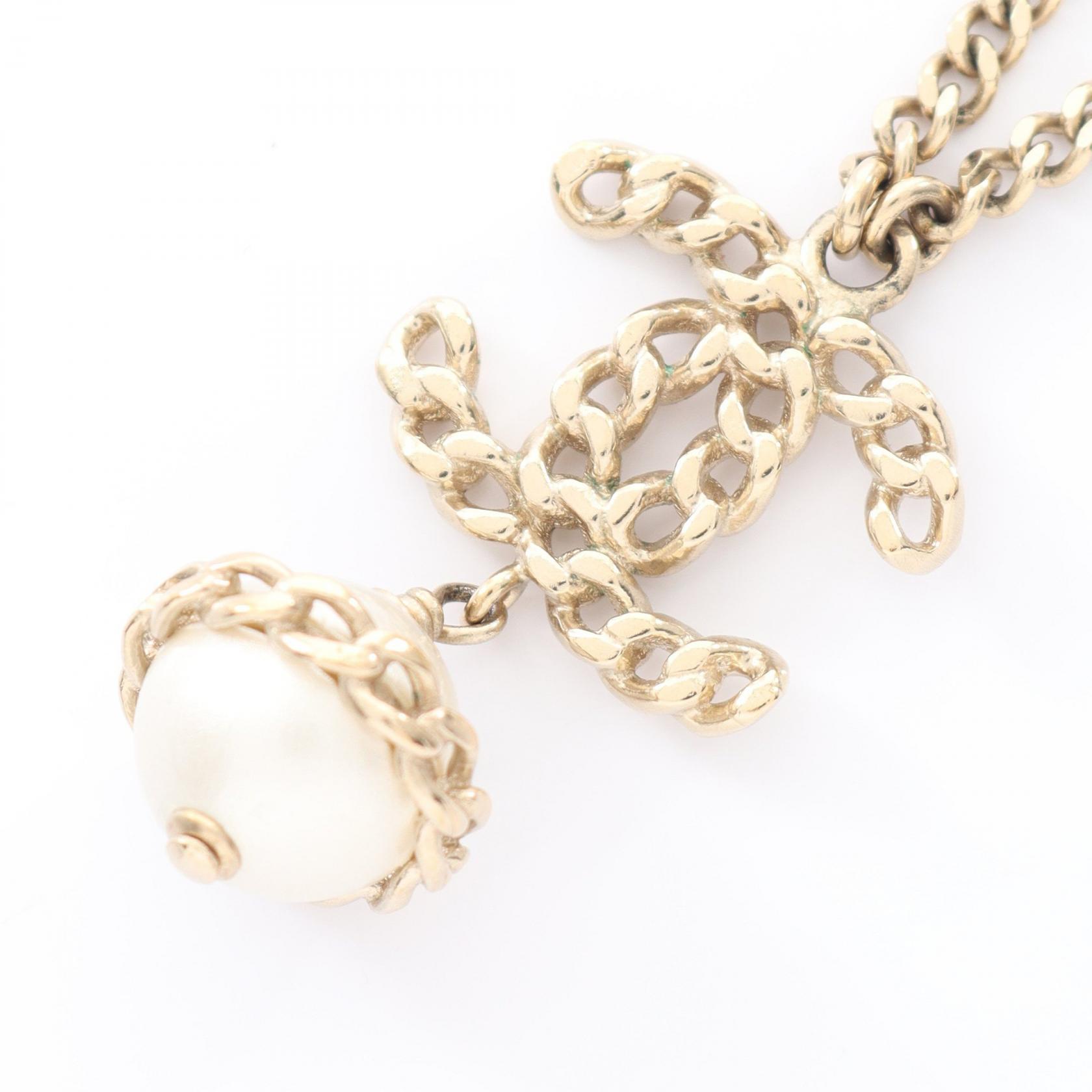 【P5倍×5%OFFクーポン】シャネル CHANEL ココマーク ネックレス ジュエリー GP（ゴールドメッキ） フェイクパール レディース ゴールド系 / ホワイト系 【中古】