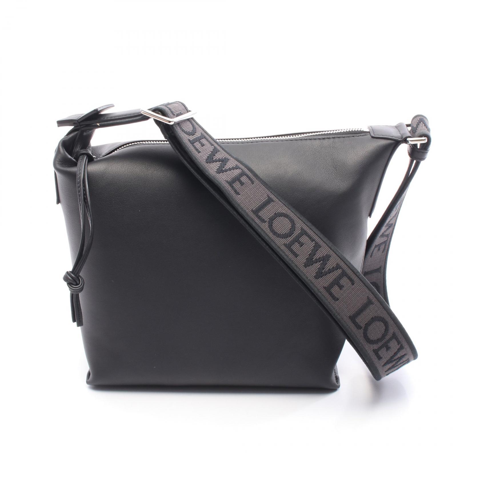 【5%OFFクーポン×ポイント5倍】ロエベ LOEWE CUBI キュービィ スモール ショルダーバッグ バッグ レザー メンズ レディース ブラック系 B906Q63X041100 【新品】