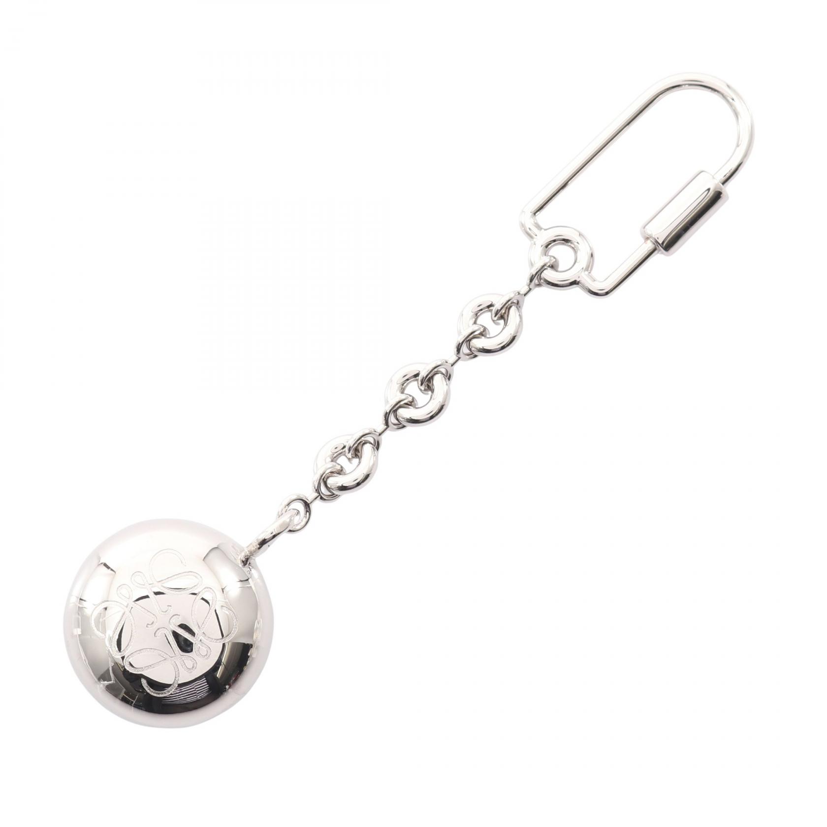 【10%OFFクーポン 7/26 9:59〆】 ロエベ LOEWE PEBBLE ぺブル アナグラム キーリング キーホルダー アクセサリー メタル レディース シルバー系 C621232XFR1160 【新品】|Brandoff銀座