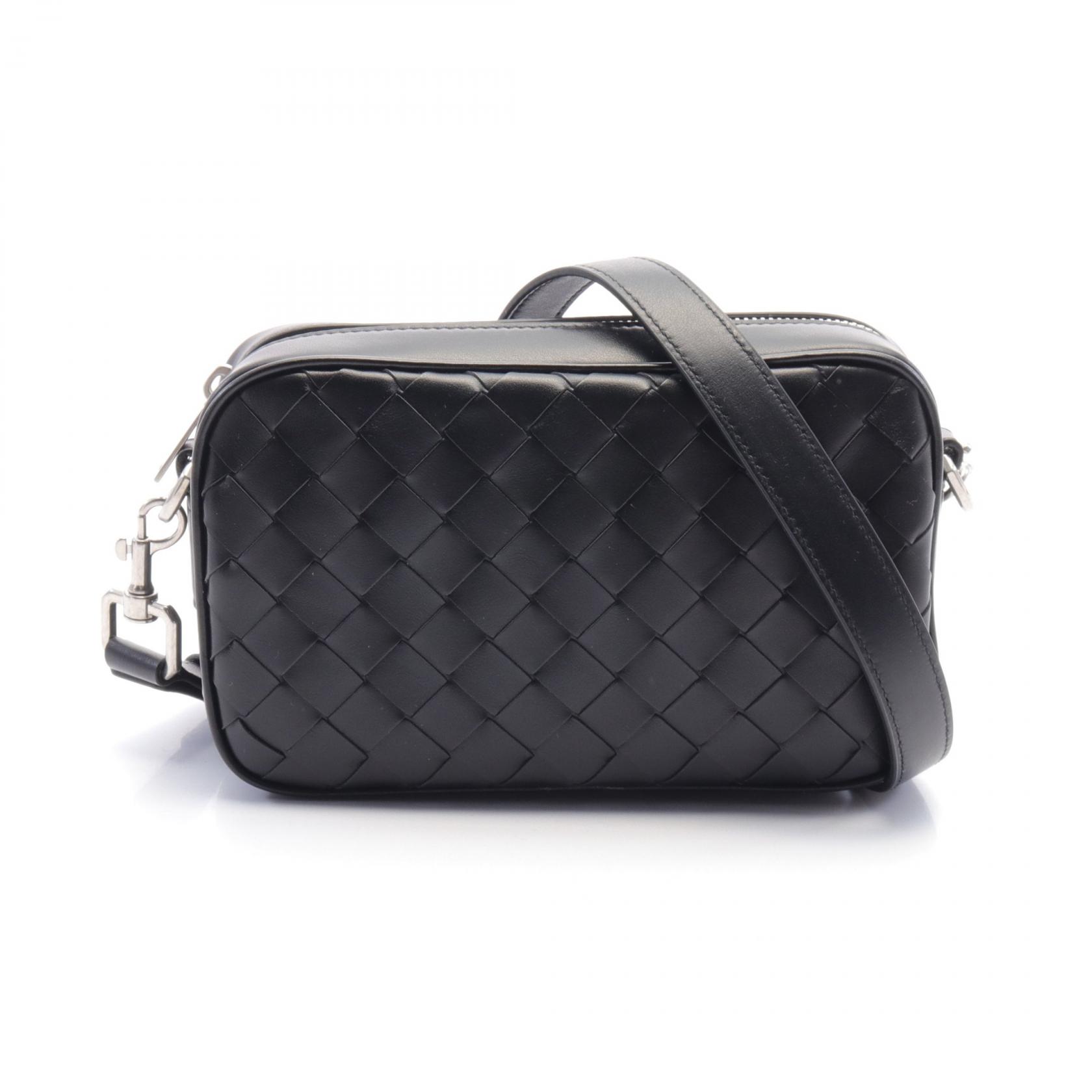 【P5倍×5%OFFクーポン】ボッテガヴェネタ BOTTEGA VENETA イントレチャート ショルダーバッグ バッグ レザー メンズ ブラック系 765911V2HL18803 【新品】