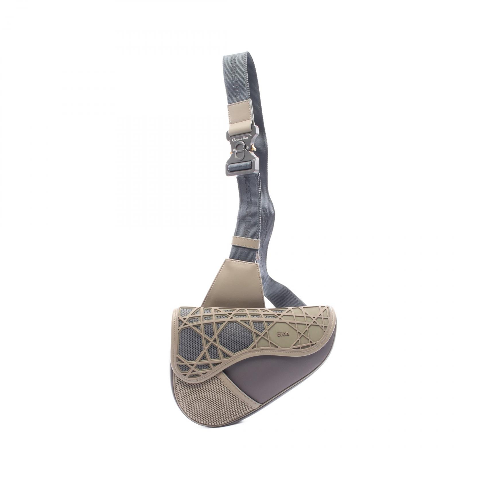 【P5倍×15%OFFクーポン】ディオール Dior SADDLE サドル ウエストバッグ ボディバッグ バッグ ナイロン レザー メッシュ / ラバー メンズ グレー系 / ベージュ系 【中古】