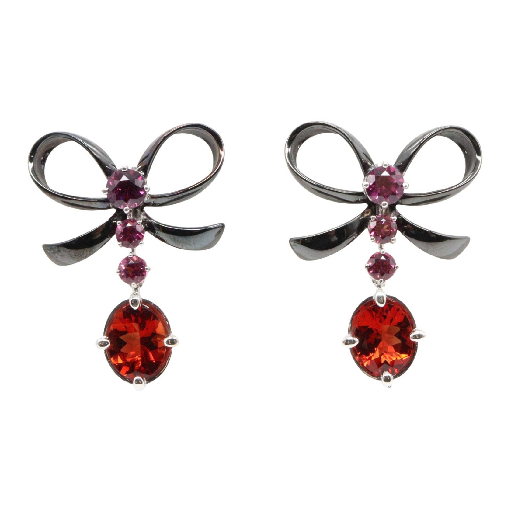 【P5倍×5%OFFクーポン】タサキ TASAKI リボンモチーフ ガーネット ピンクトルマリン ピアス イヤリング ジュエリー K18WG（ホワイトゴールド） ガーネット / ピンクトルマリン レディース シルバー系 / ピンク系 / レッド系 【中古】