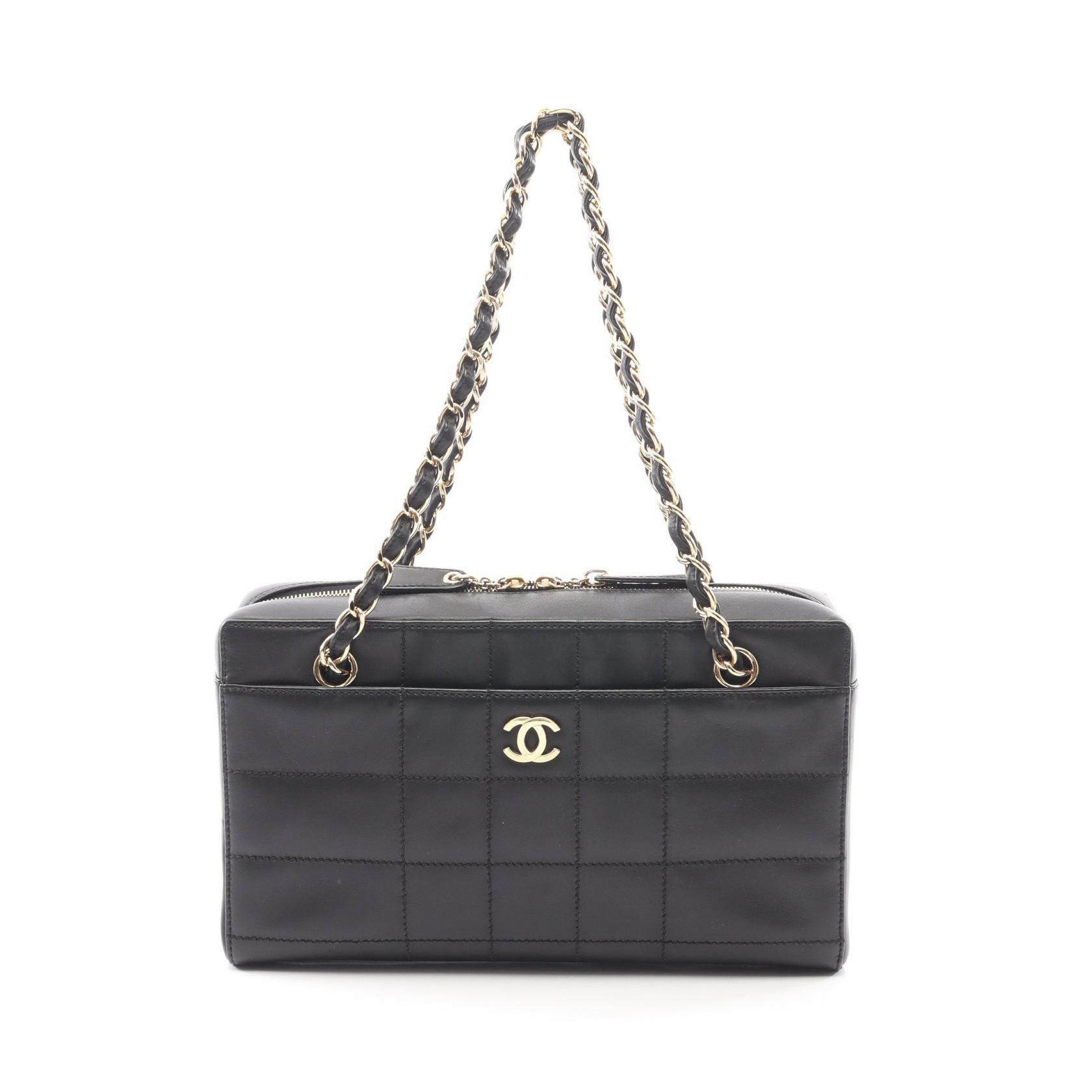 【10%OFFクーポン対象】シャネル CHANEL チョコバー ショルダーバッグ バッグ ラムスキン(羊革) レディース ブラック系 【中古】