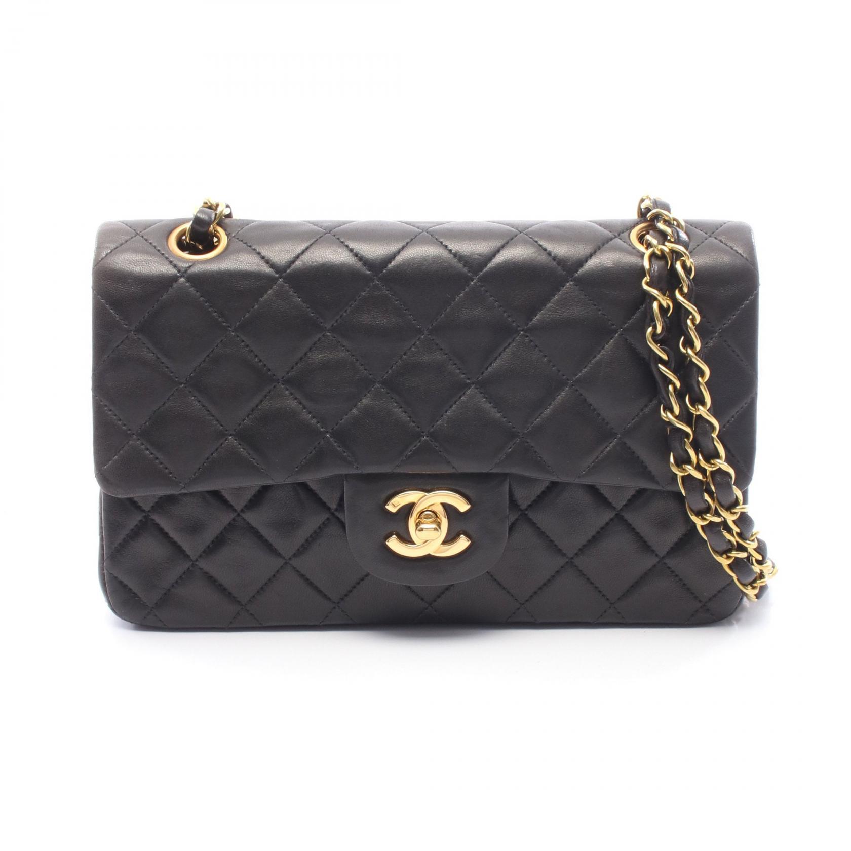 【P5倍×15%OFFクーポン】シャネル CHANEL マトラッセ Wフラップ ショルダーバッグ バッグ ラムスキン（羊革） レディース ブラック系 A01113 【中古】
