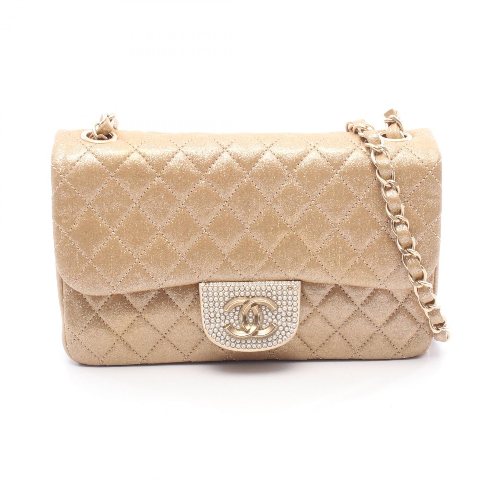 【10%OFFクーポン対象】シャネル CHANEL マトラッセ ショルダーバッグ バッグ ファブリック ラムスキン(羊革) レディース ゴールド系 【中古】