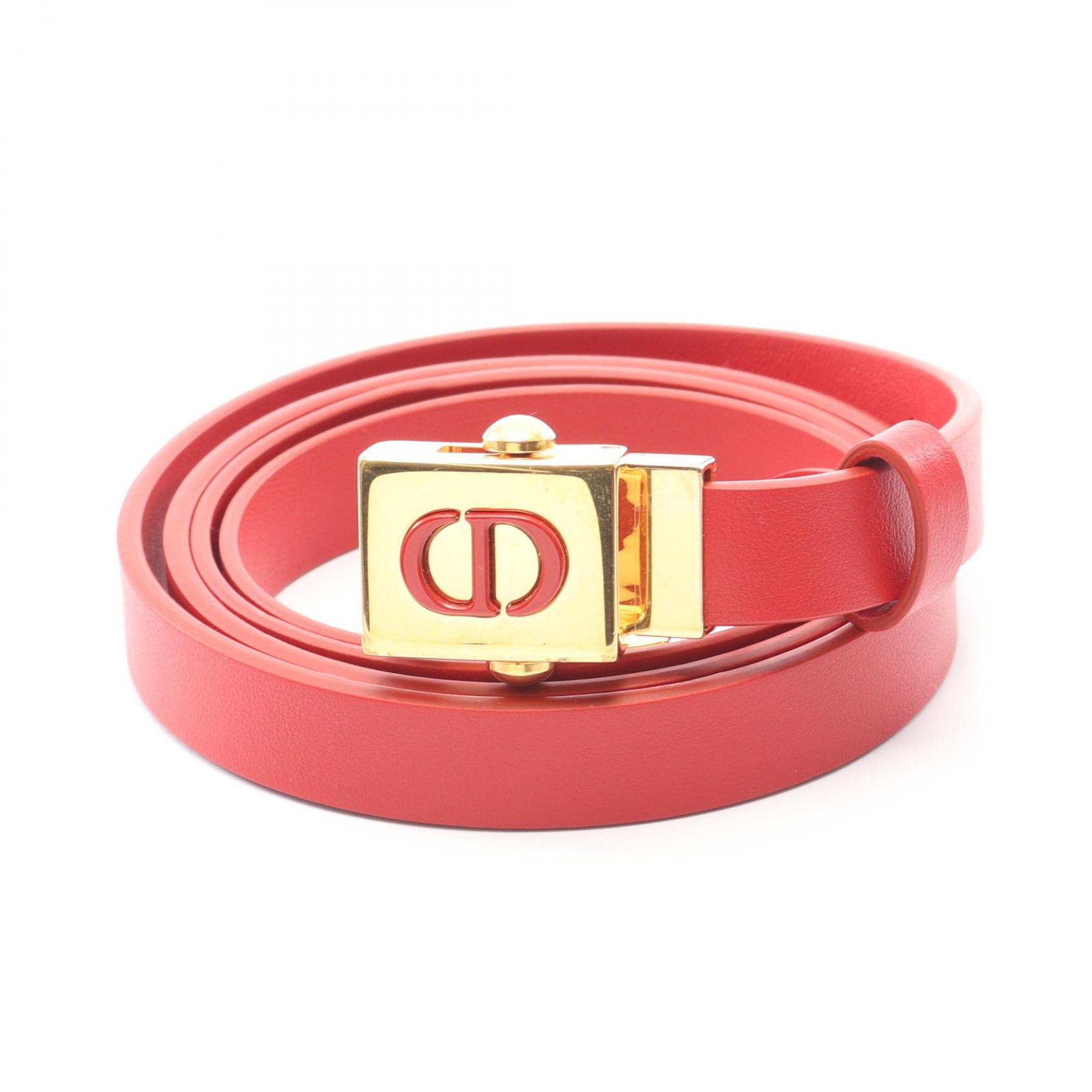 【10%OFFクーポン 7/26 9:59〆】 ディオール Dior CDロゴ ベルト 衣料品 レザー レディース レッド系 【中古】｜Brandoff銀座