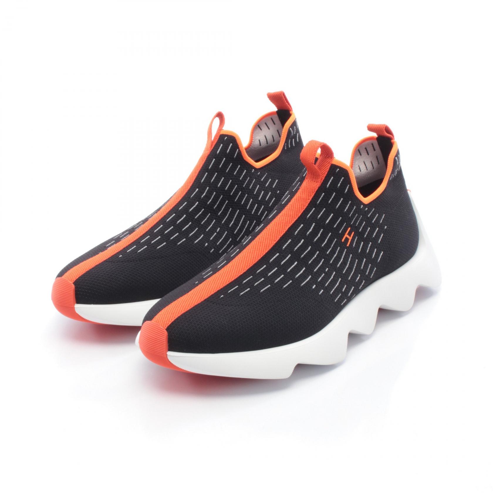 【10%OFFクーポン 7/26 9:59〆】 エルメス HERMES エクレール ニット スニーカー 靴 ファブリック メンズ ブラック系 / オレンジ系 【中古】|Brandoff銀座