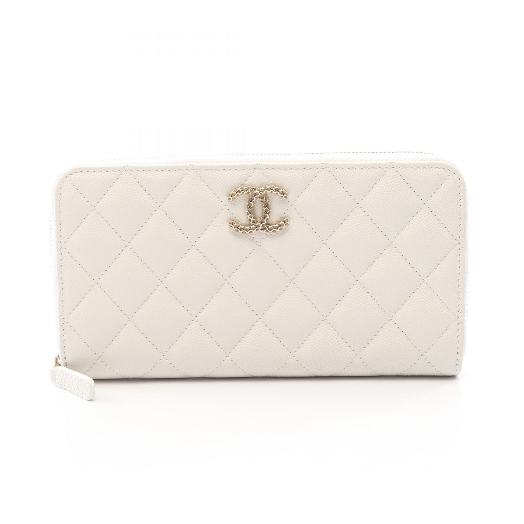 【1万円OFFクーポン対象】シャネル CHANEL マトラッセ ラウンド長財布 財布 カーフ(牛革) レディース ホワイト系 【中古】