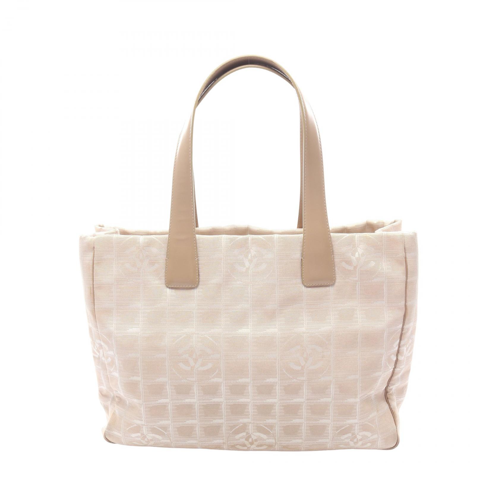 【5%OFFクーポン×ポイント5倍】シャネル CHANEL ニュートラベルラインMM トートバッグ バッグ レザー ナイロンキャンバス レディース ベージュ系 A15991 【中古】