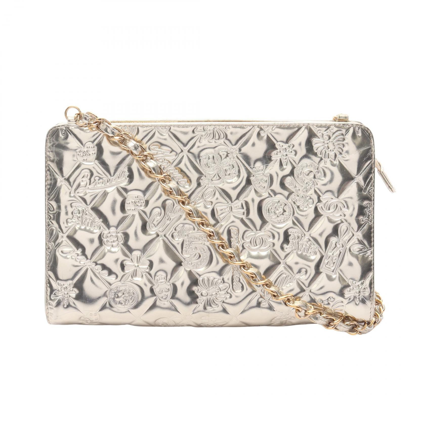 【15%OFFクーポン 7/26 9:59〆】シャネル CHANEL アイコンライン ショルダーバッグ バッグ パテントレザー レザー レディース シルバー系 A37156 【中古】｜Brandoff銀座
