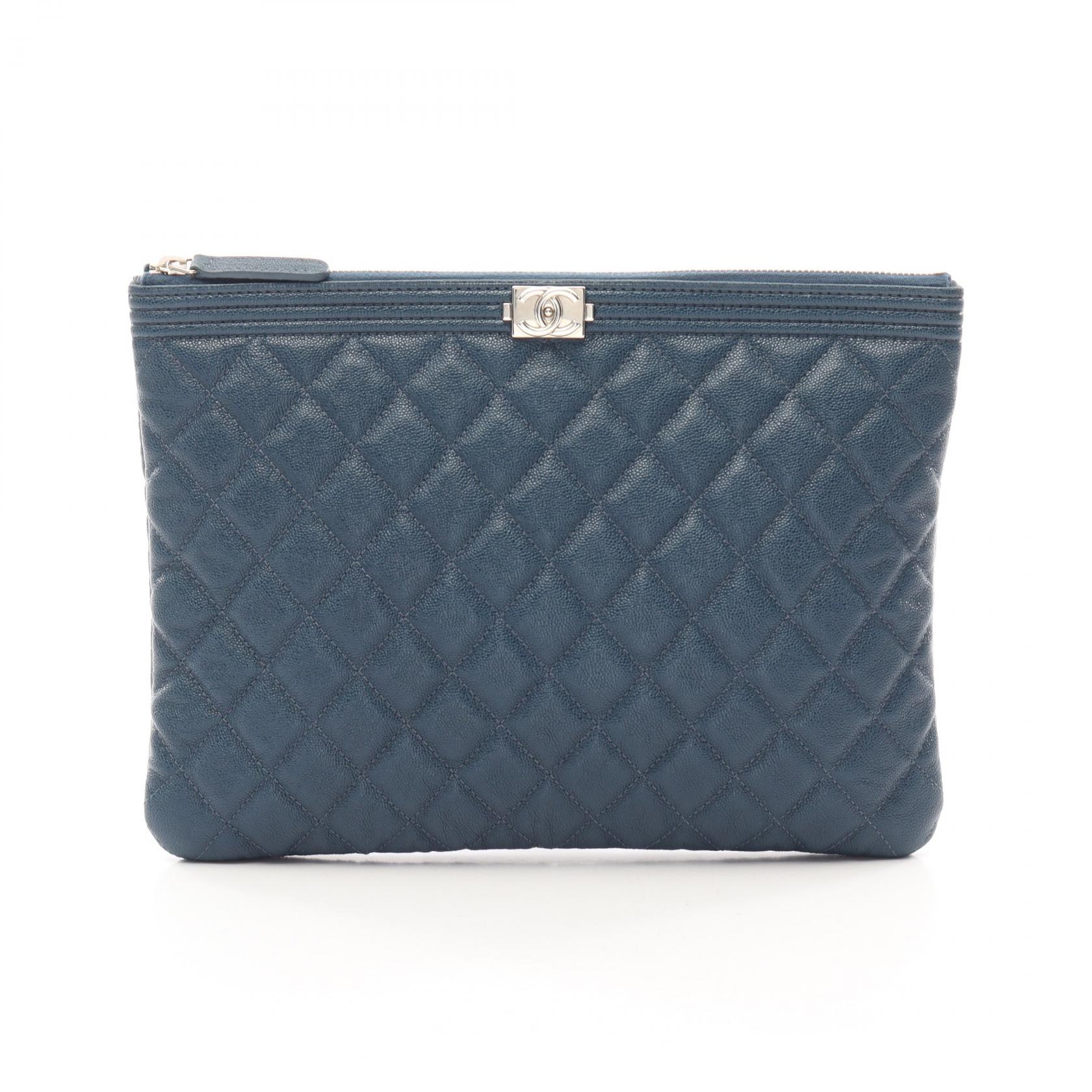 シャネル CHANEL ボーイシャネル セカンドバッグ クラッチバッグ バッグ キャビアスキン(グレインドカーフ) レディース ネイビー系 【中古】|Brandoff銀座