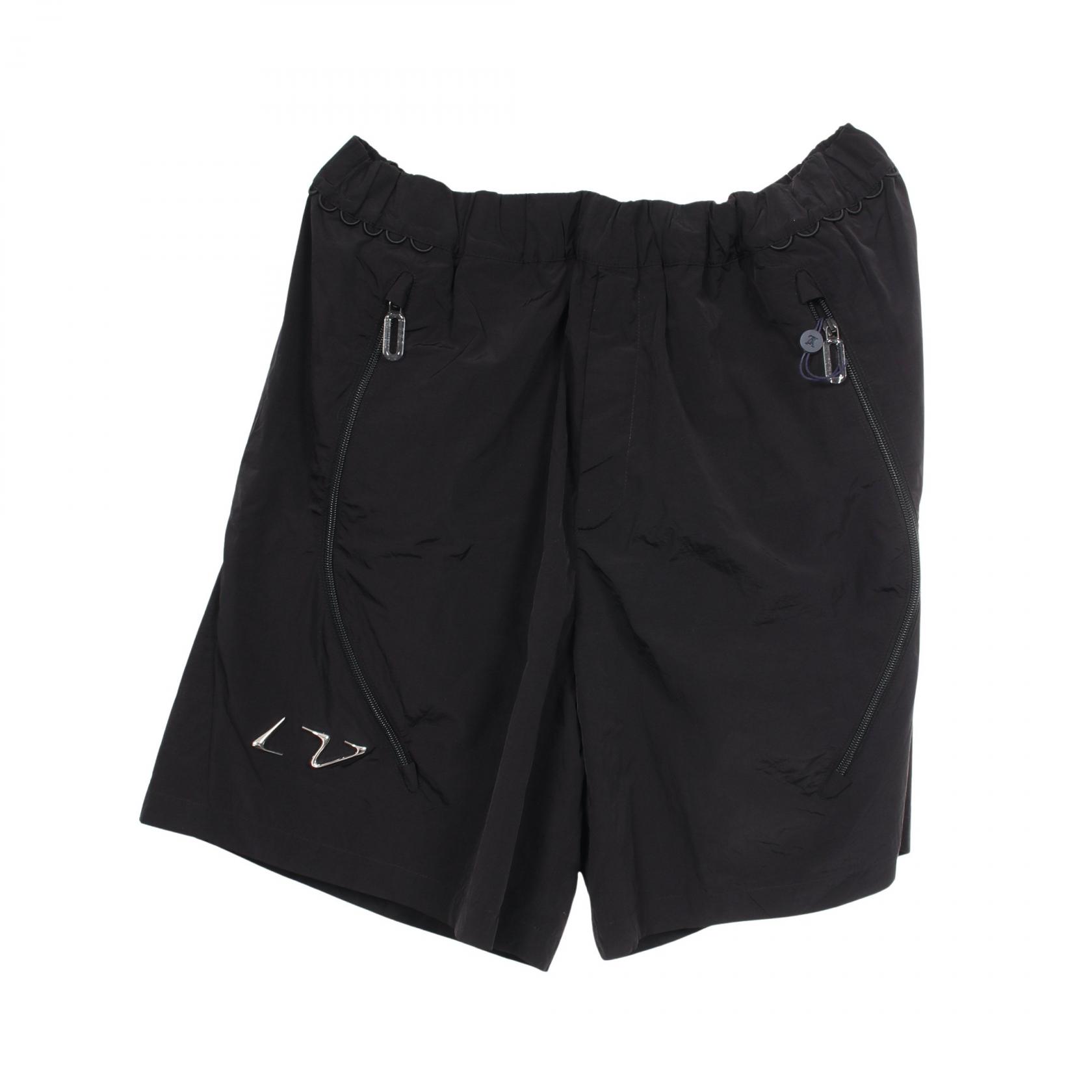 【10%OFFクーポン 7/26 9:59〆】 ルイ・ヴィトン LOUIS VUITTON ロゴ金具 ハーフ パンツ 衣料品 ボトムス ナイロン メンズ ブラック系 【中古】|Brandoff銀座