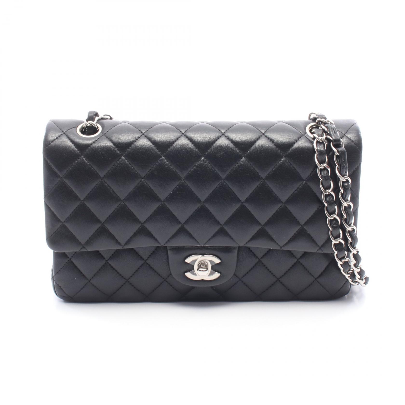 【10%OFFクーポン 7/26 9:59〆】 シャネル CHANEL マトラッセ Wフラップ ショルダーバッグ バッグ ラムスキン(羊革) レディース ブラック系 【中古】|Brandoff銀座