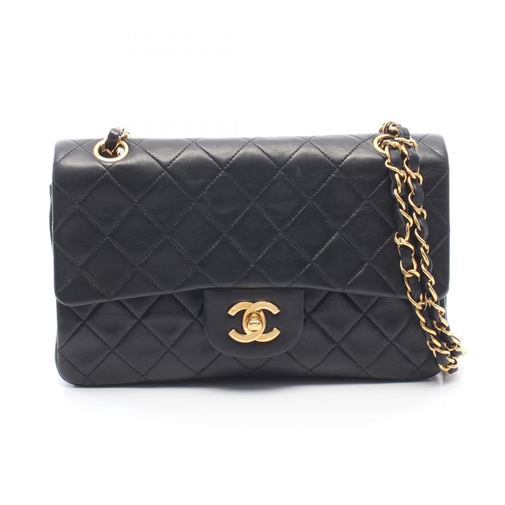 【10%OFFクーポン 7/26 9:59〆】 シャネル CHANEL マトラッセ Wフラップ ショルダーバッグ バッグ ラムスキン（羊革） レディース ブラック系 【中古】｜Brandoff銀座