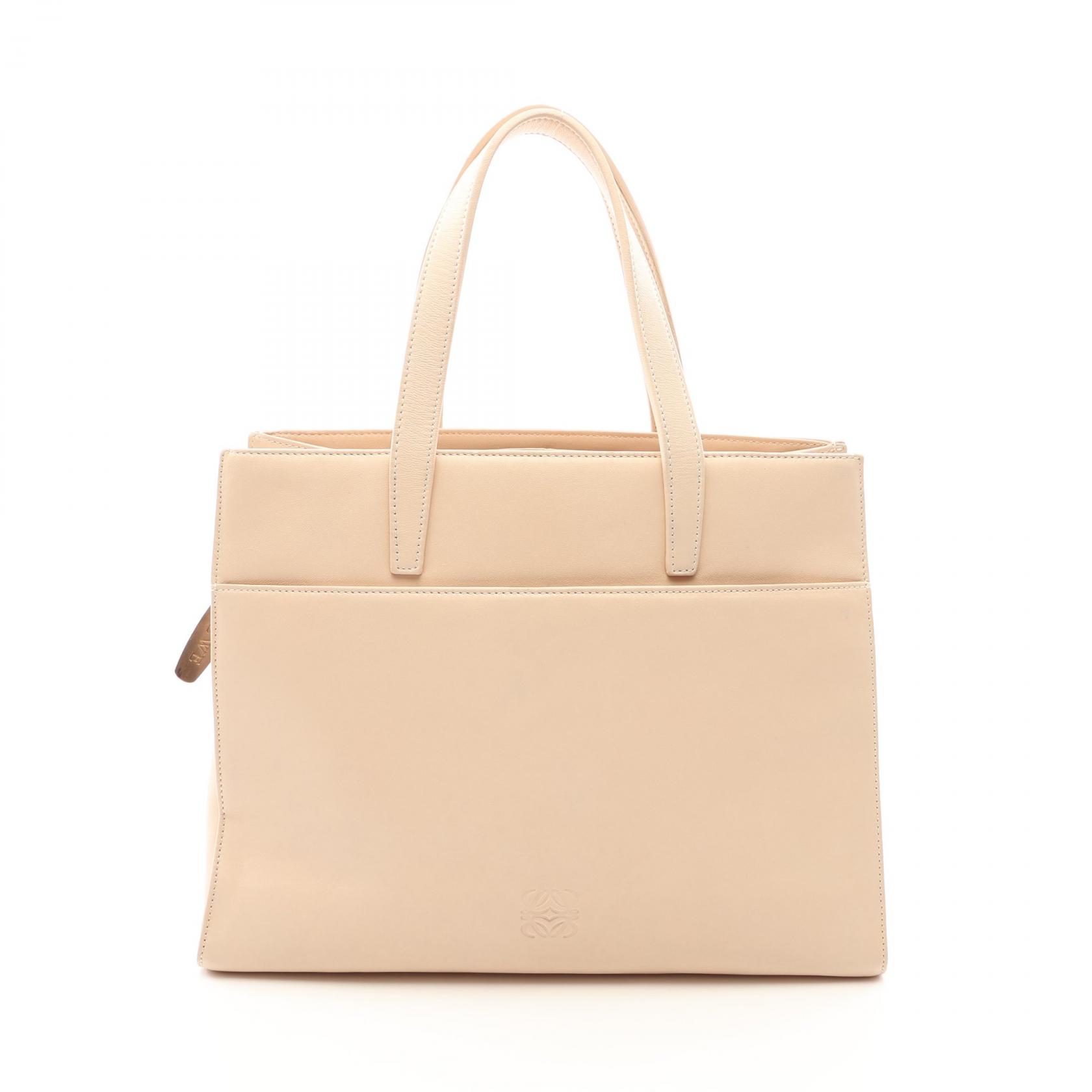 【10%OFFクーポン 7/26 9:59〆】 ロエベ LOEWE アナグラム ハンドバッグ バッグ レザー レディース ベージュ系 【中古】｜Brandoff銀座 42,900円