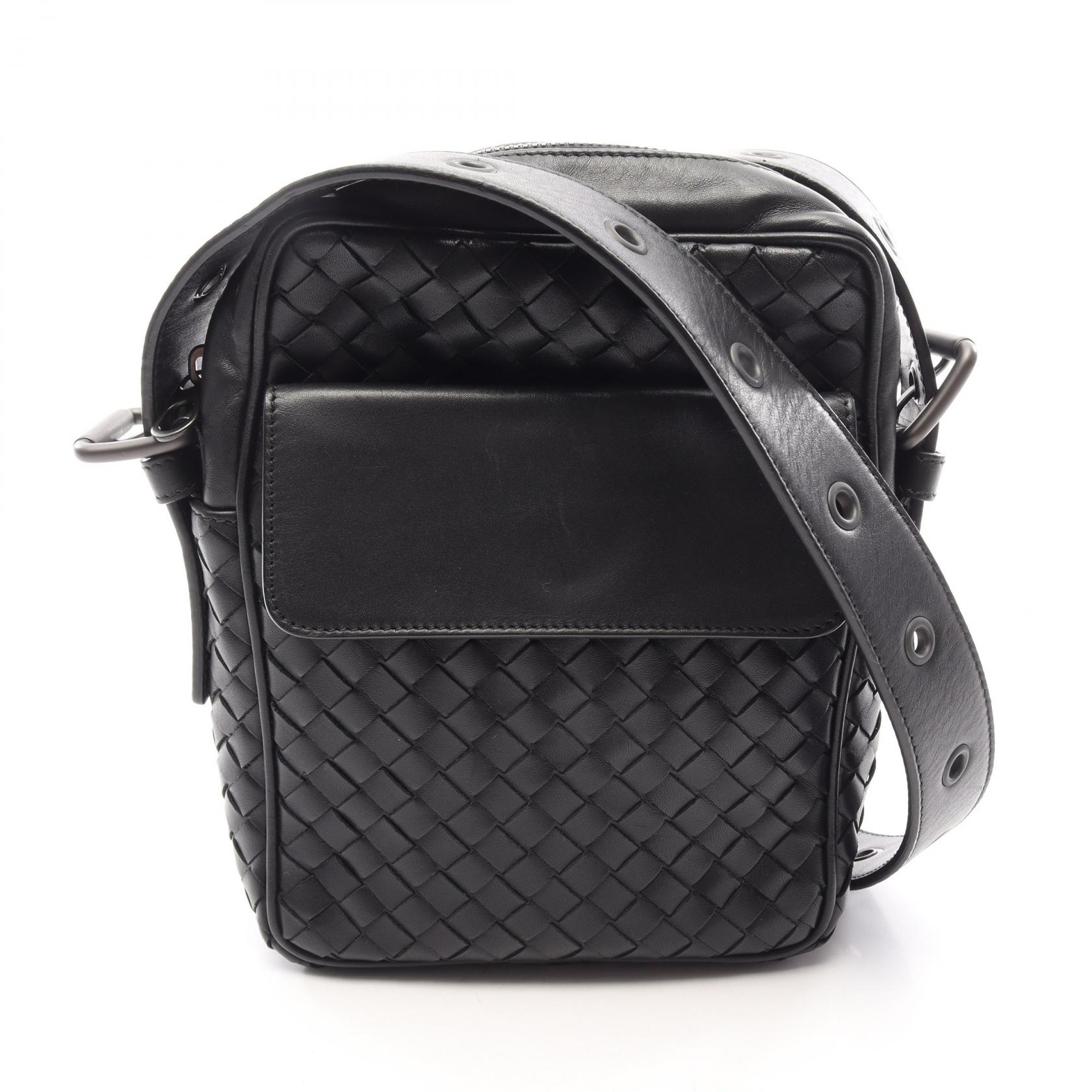 ボッテガヴェネタ BOTTEGA VENETA イントレチャート ショルダーバッグ バッグ レザー メンズ ブラック系 【中古】｜Brandoff銀座