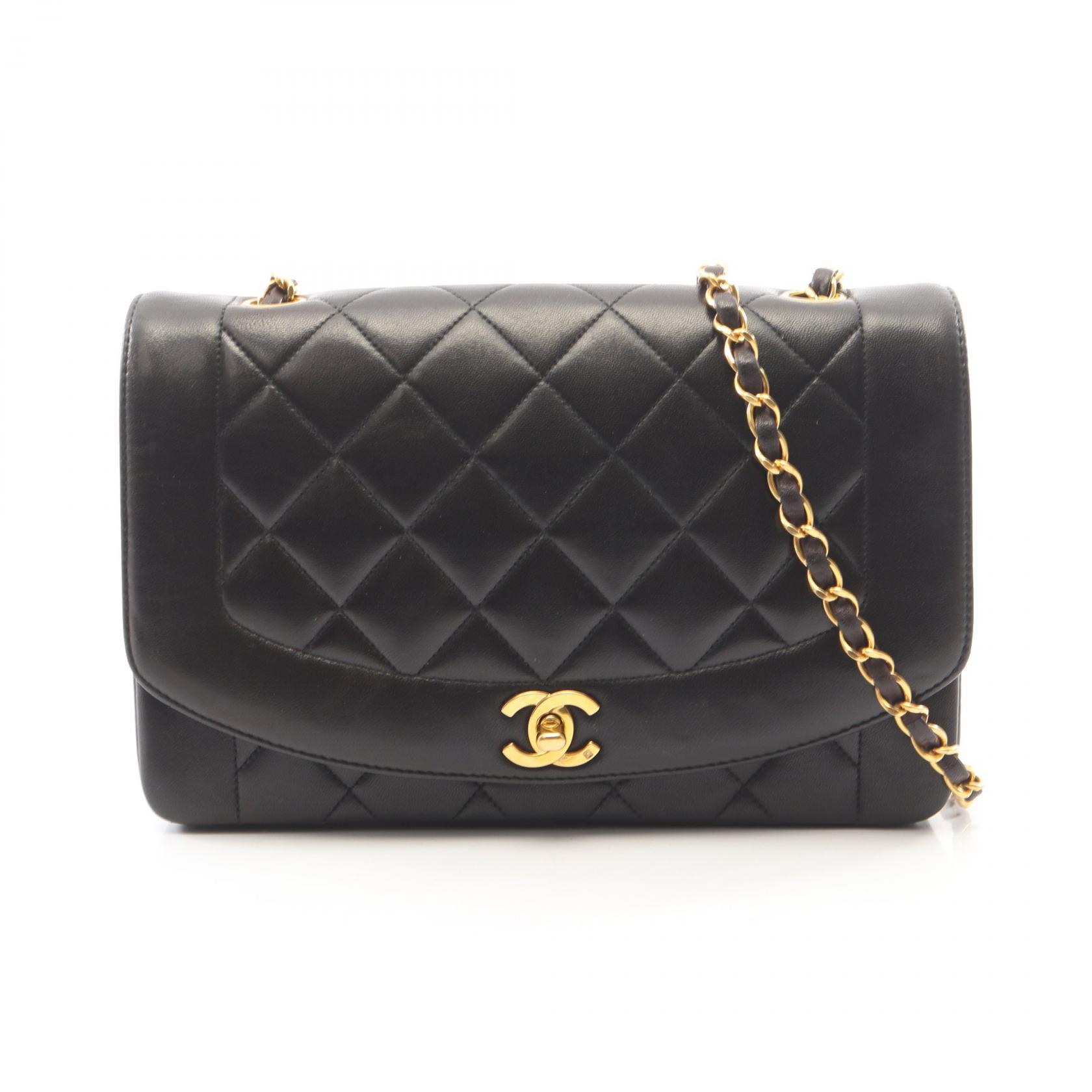 シャネル CHANEL マトラッセ ダイアナフラップ ショルダーバッグ バッグ ラムスキン（羊革） レディース ブラック系 A01165 【中古】｜Brandoff銀座