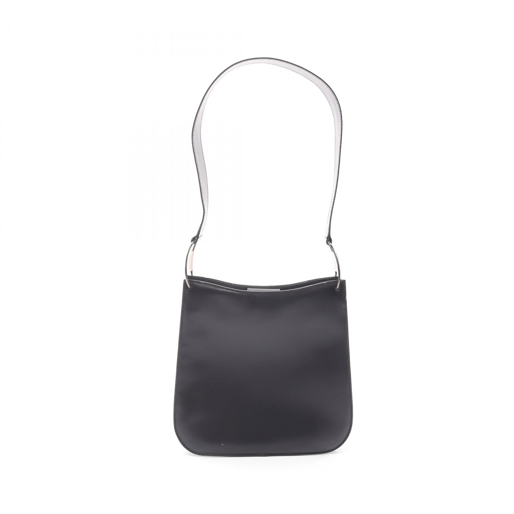 サルヴァトーレフェラガモ Salvatore Ferragamo ロゴ ショルダーバッグ バッグ レザー レディース ブラック系 21 7647 【中古】|Brandoff銀座