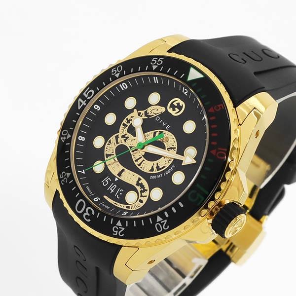 グッチ GUCCI 腕時計 メンズ DIVE ダイブ スネークモチーフ 45mm ブラック×ゴールド YA136219 | ブランド