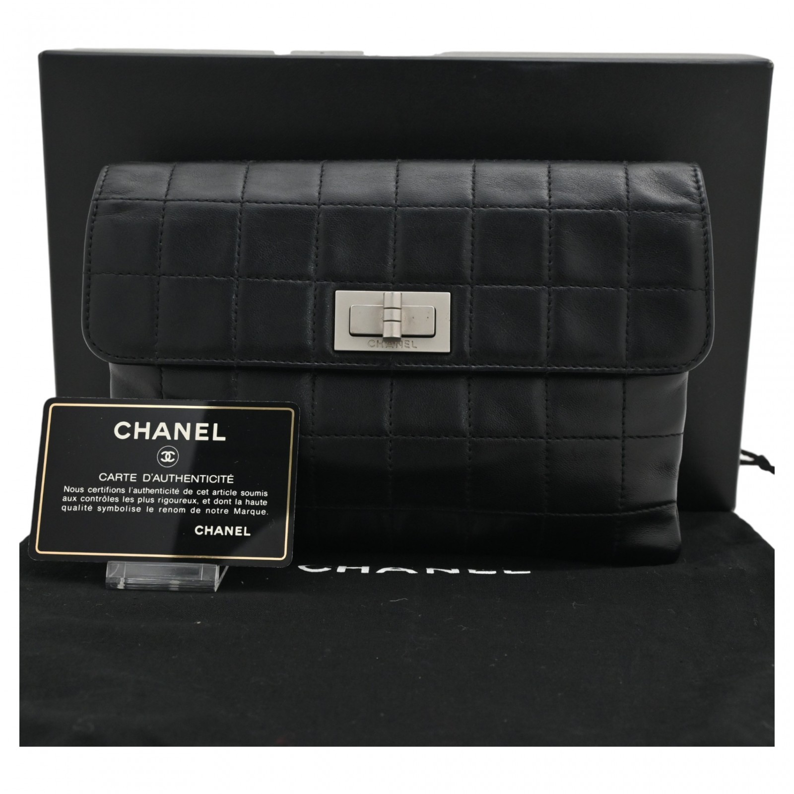 【お買い物マラソン限定 5%OFFクーポンアリ！】【中古】シャネル チョコバー 2.55 クラッチバッグ ステッチ ラムスキン ロゴ ブラック Aランク ch85107cc｜BRAND OSAKA 店