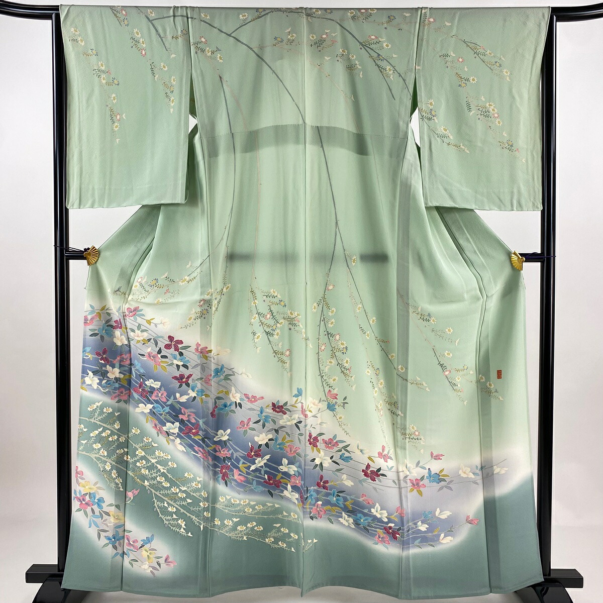 【楽天市場】訪問着 身丈162cm 裄丈65.5cm M 単衣 落款あり 枝花 染め分け ぼかし 薄緑 正絹 名品 【中古】：バイセル 楽天市場店