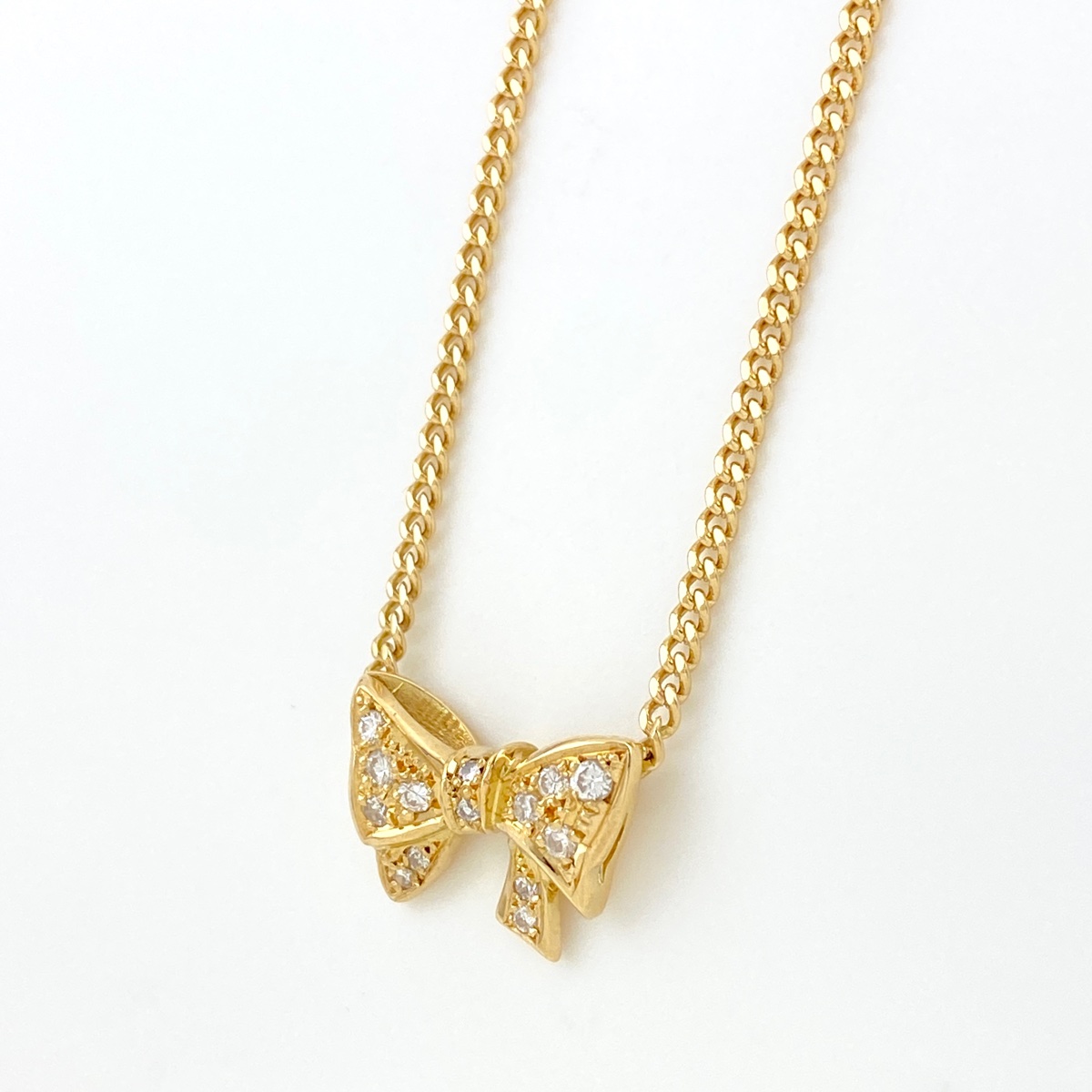 【楽天市場】リボンモチーフ デザインネックレス K18 イエローゴールド ペンダント メレダイヤ ネックレス YG ダイヤモンド レディース