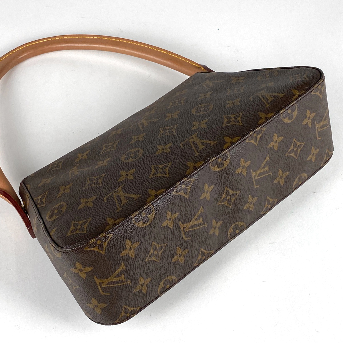 4%OFF ルイ・ヴィトン Louis ルーピング ワンショルダー Vuitton