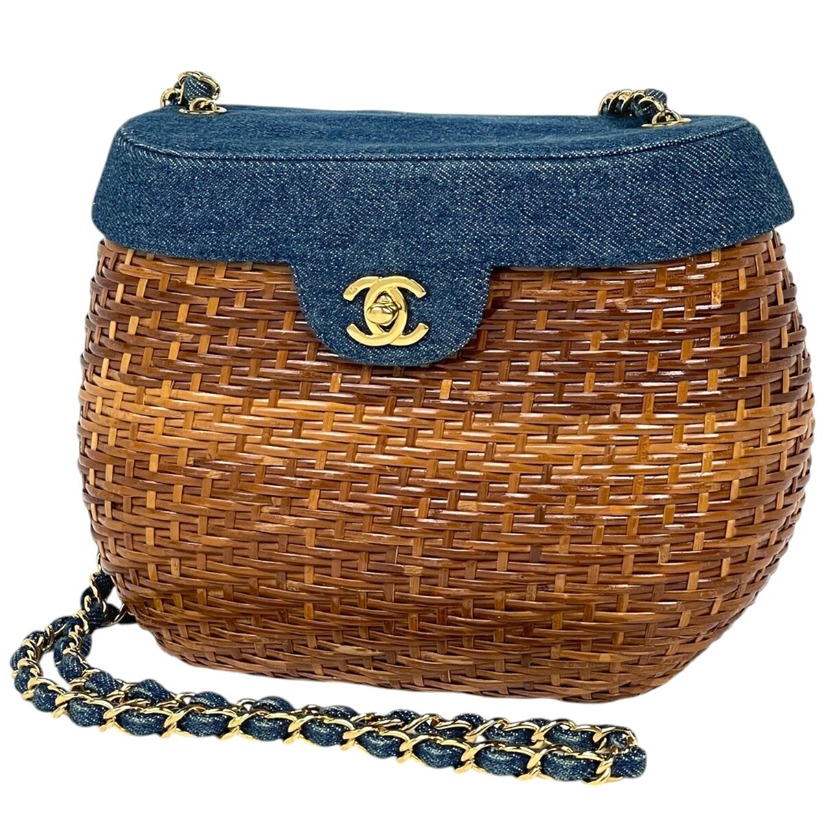 アーガイル柄が可愛い長めチェーンで肩掛け◎ CHANEL かごバッグ アーガイル柄が可愛い 長めチェーンで肩掛け◎シャネル かご