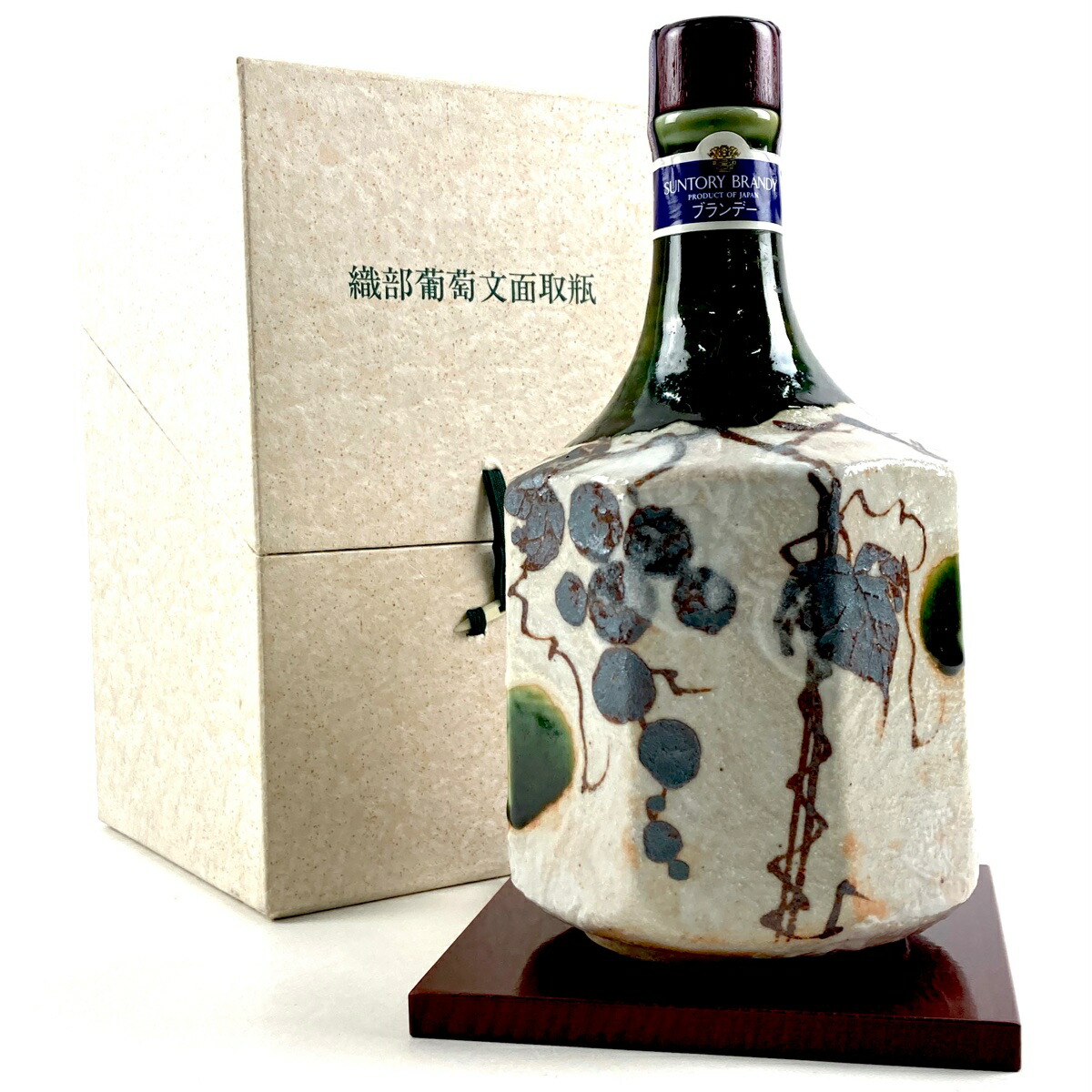 ◇未開栓 SUNTORY ブランデー 織部葡萄文面取瓶 600ml 陶器ボトル 楽天市場】【東京都内限定発送】 サントリー SUNTORY 織部葡萄